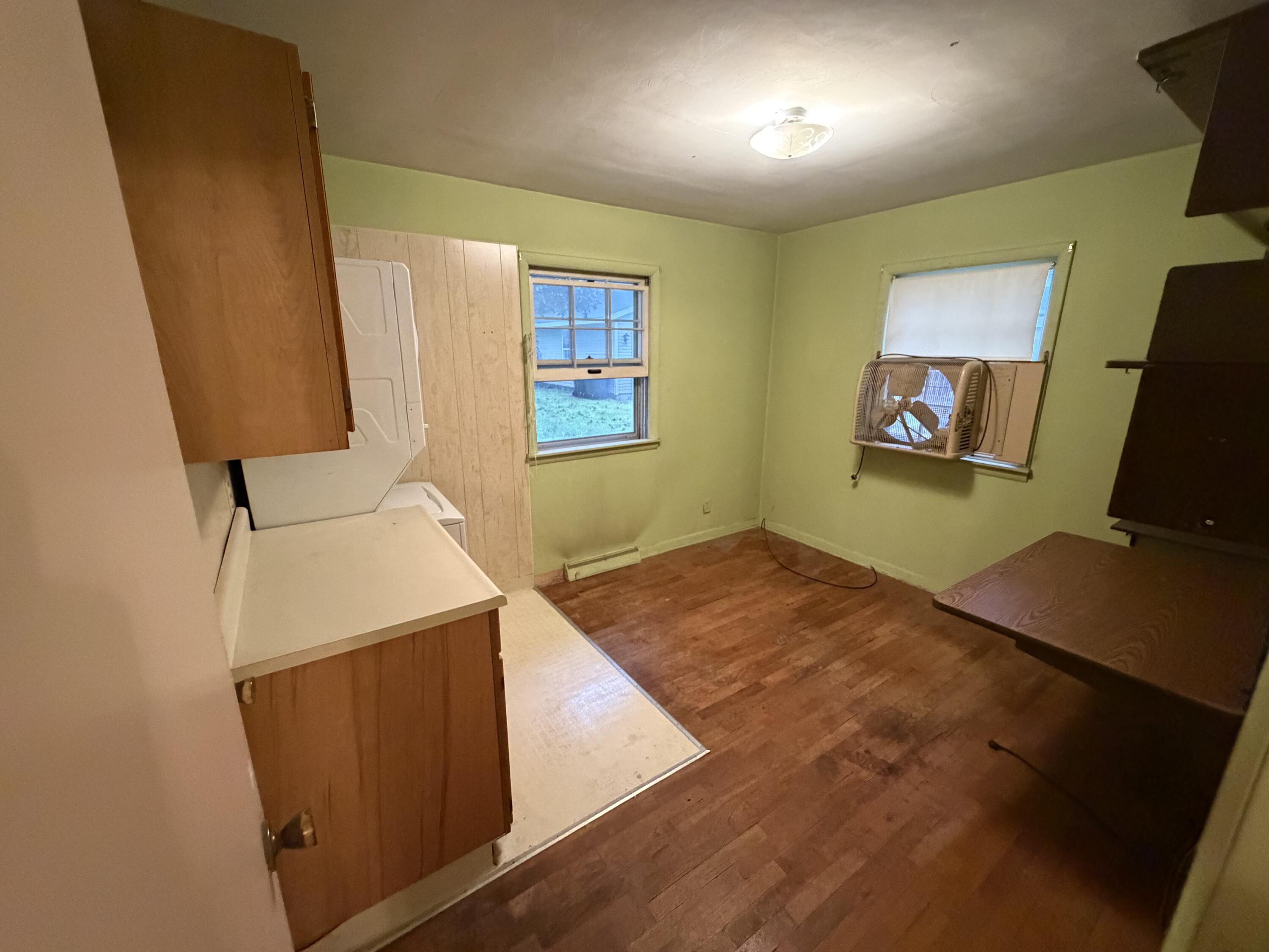 131 Dunton Avenue Holland MI 49424
