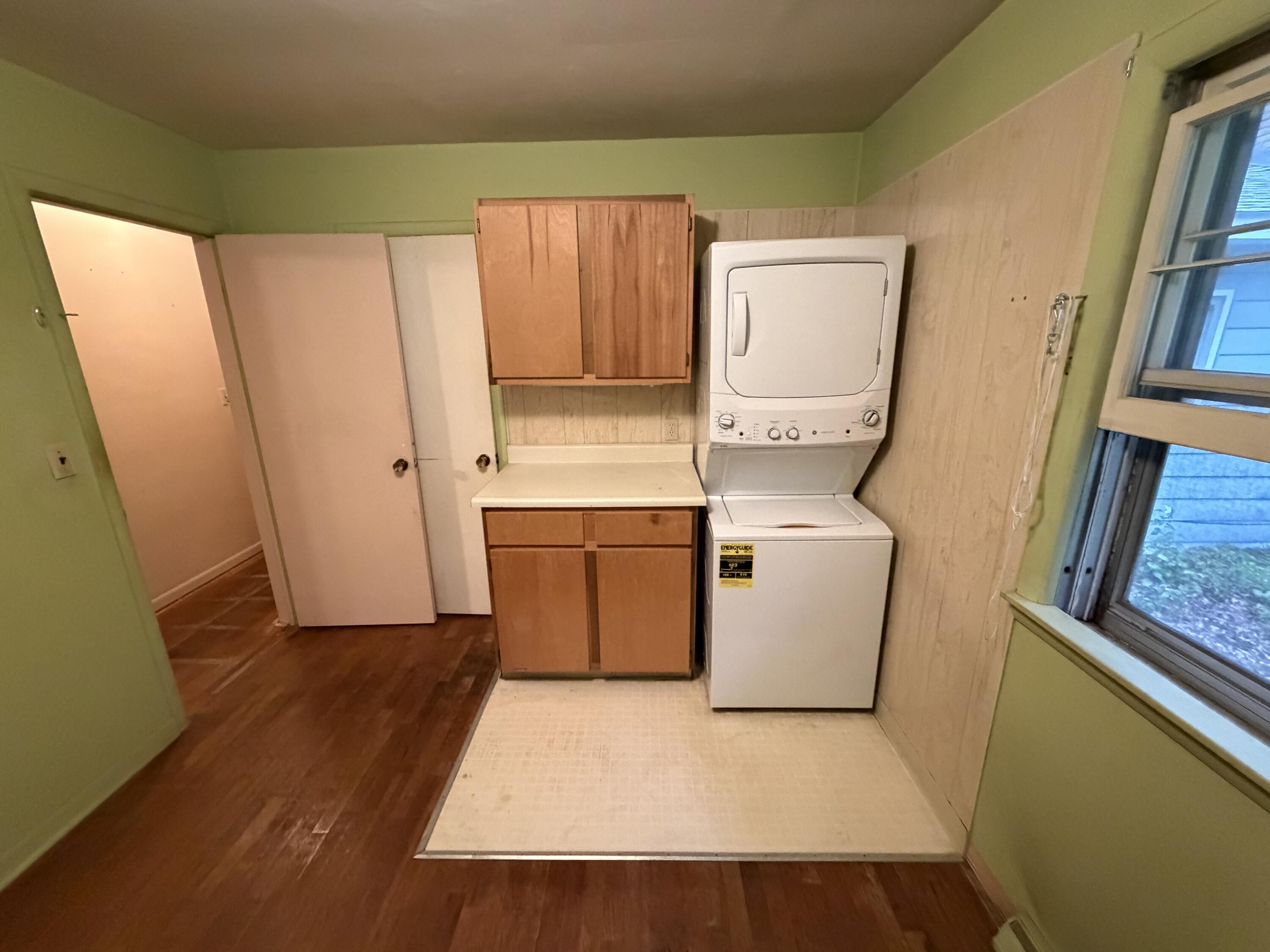 131 Dunton Avenue Holland MI 49424