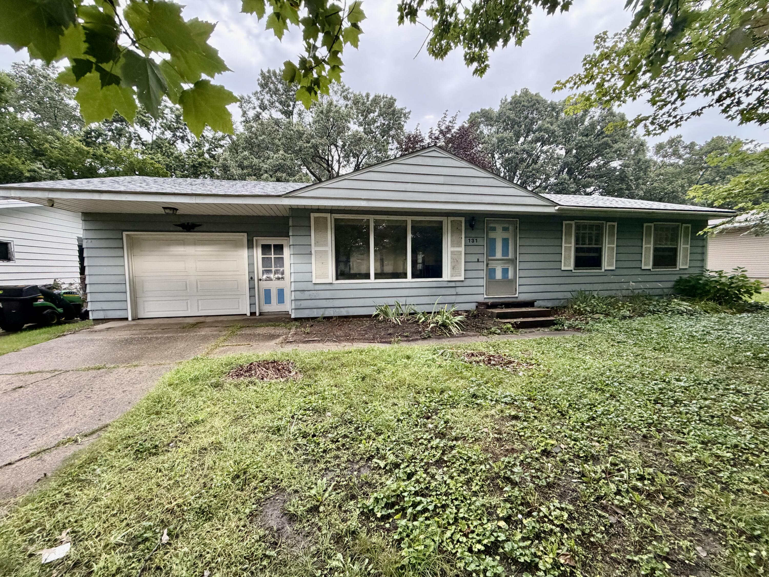 131 Dunton Avenue Holland MI 49424