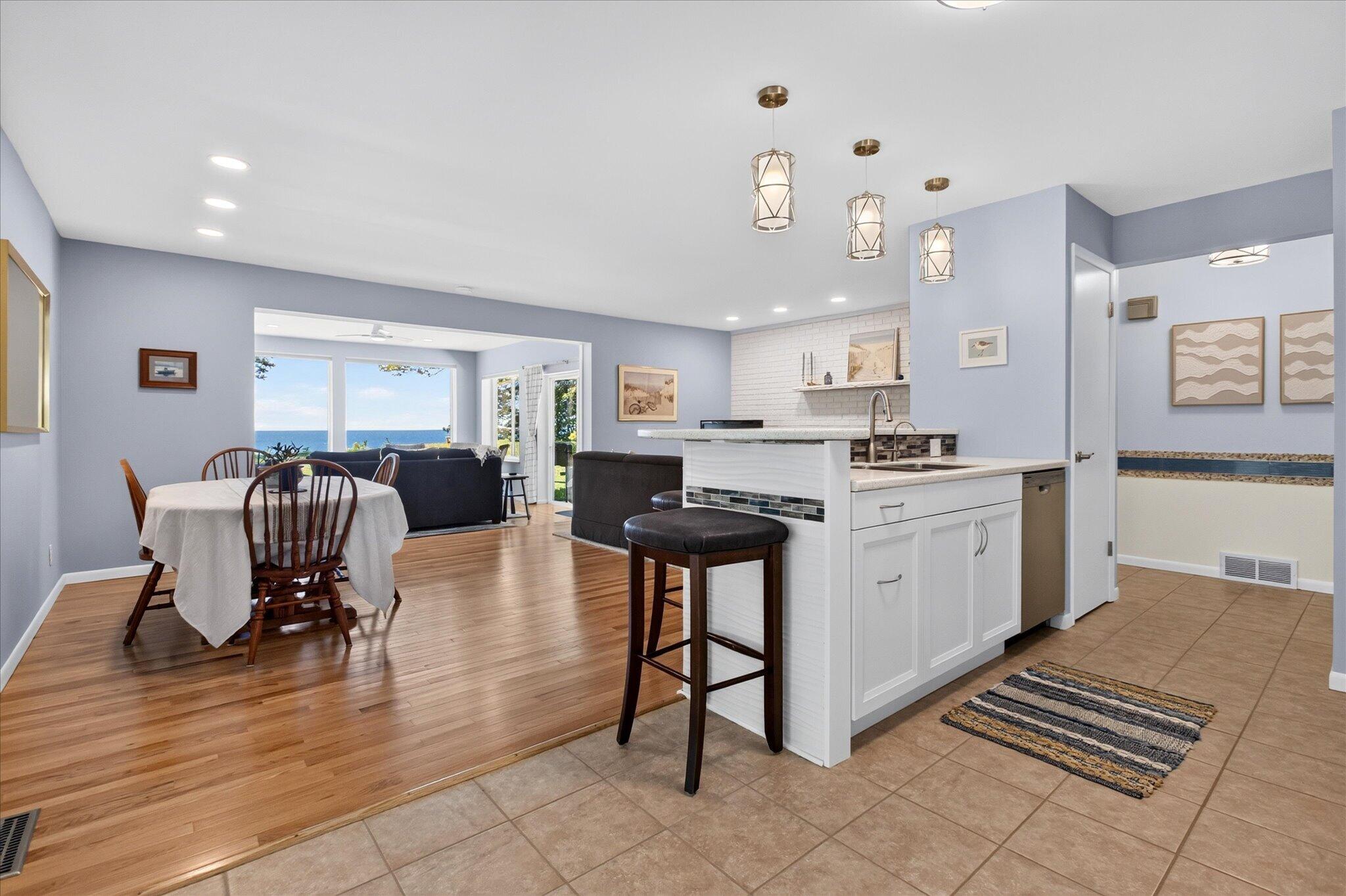 5190 Pier Road Coloma MI 49038