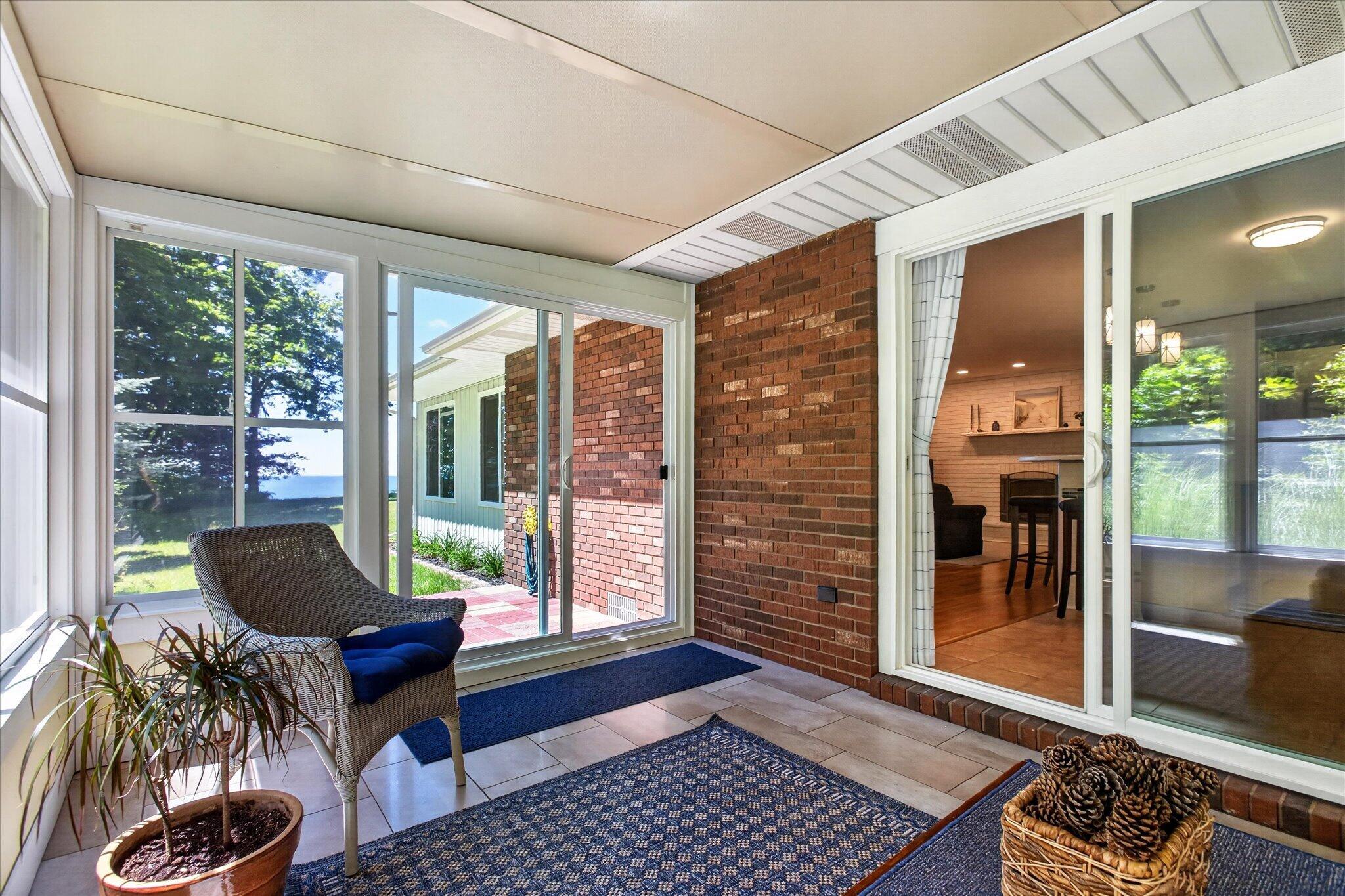5190 Pier Road Coloma MI 49038