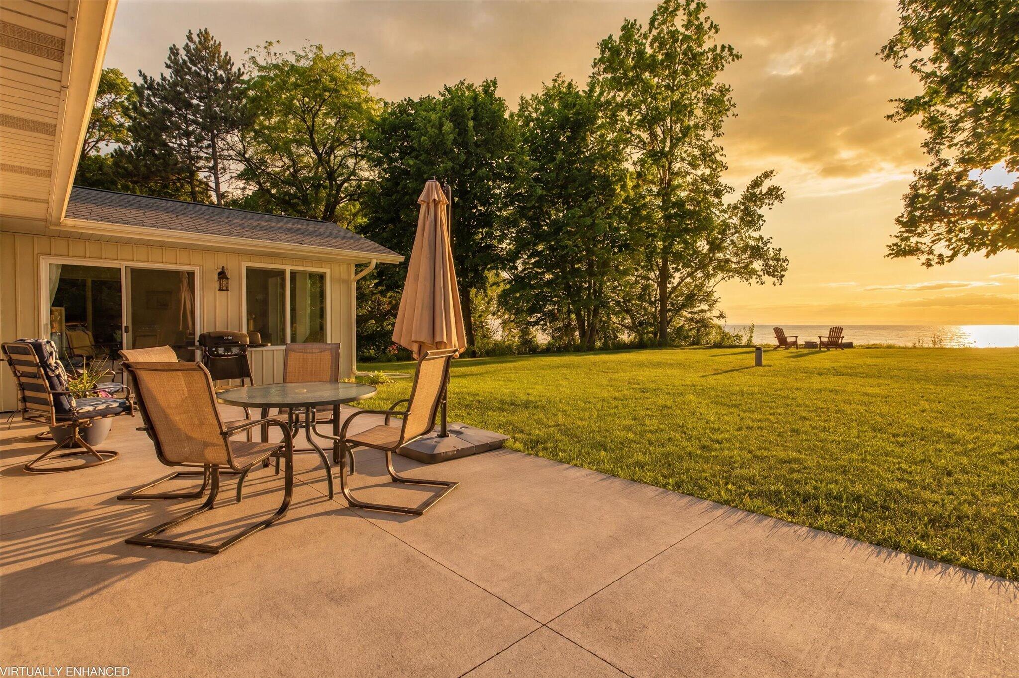 5190 Pier Road Coloma MI 49038