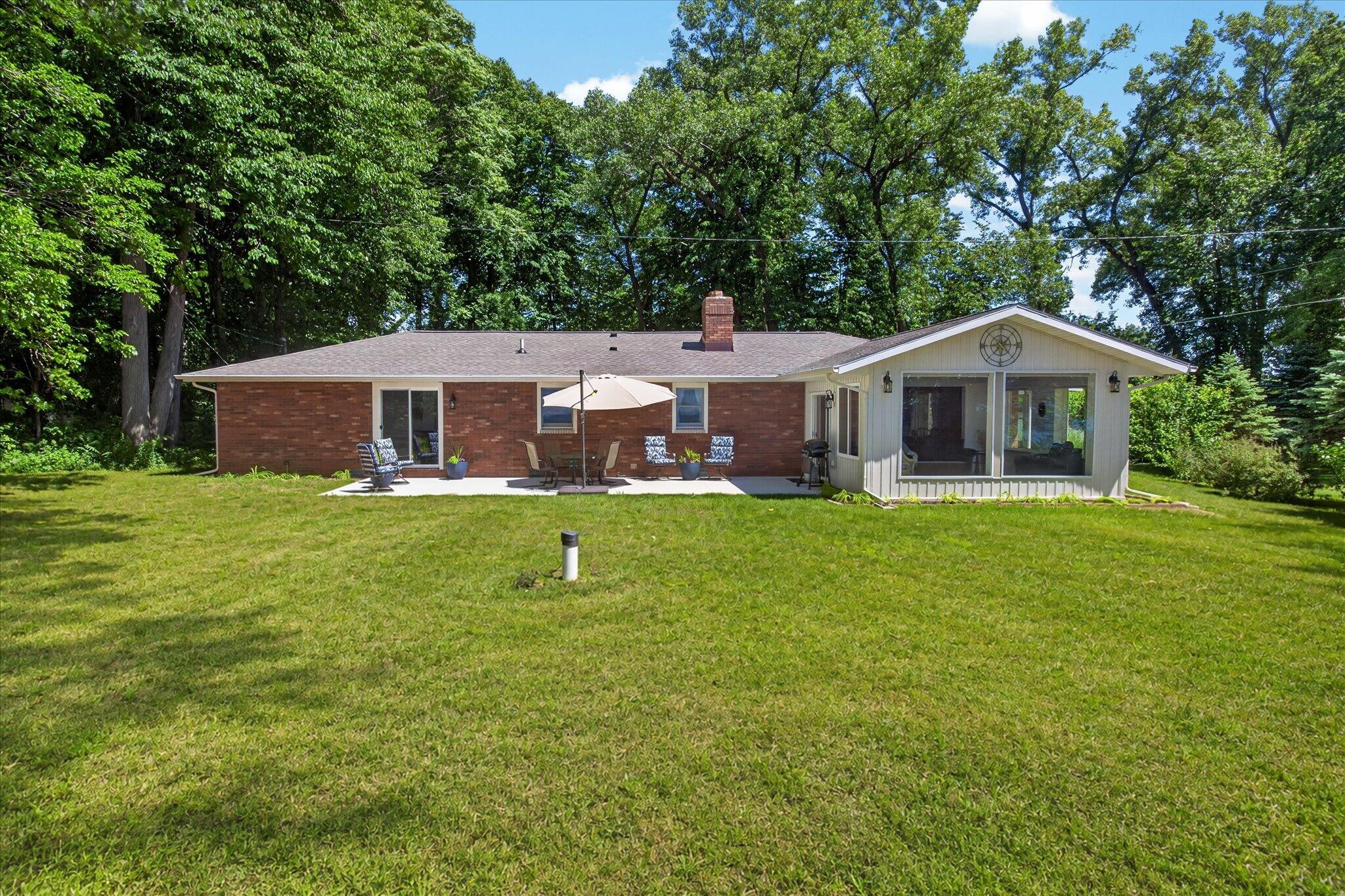 5190 Pier Road Coloma MI 49038