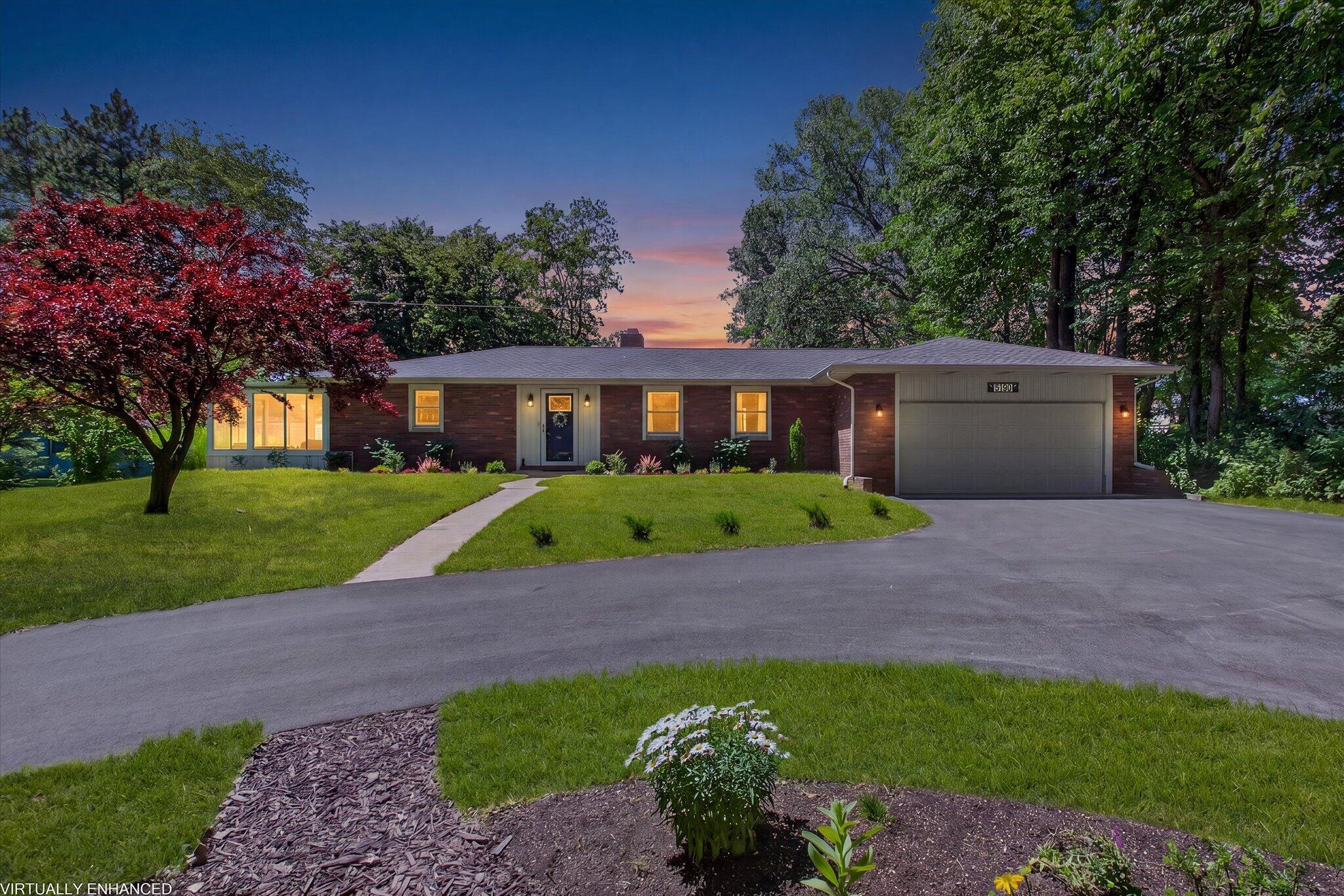 5190 Pier Road Coloma MI 49038