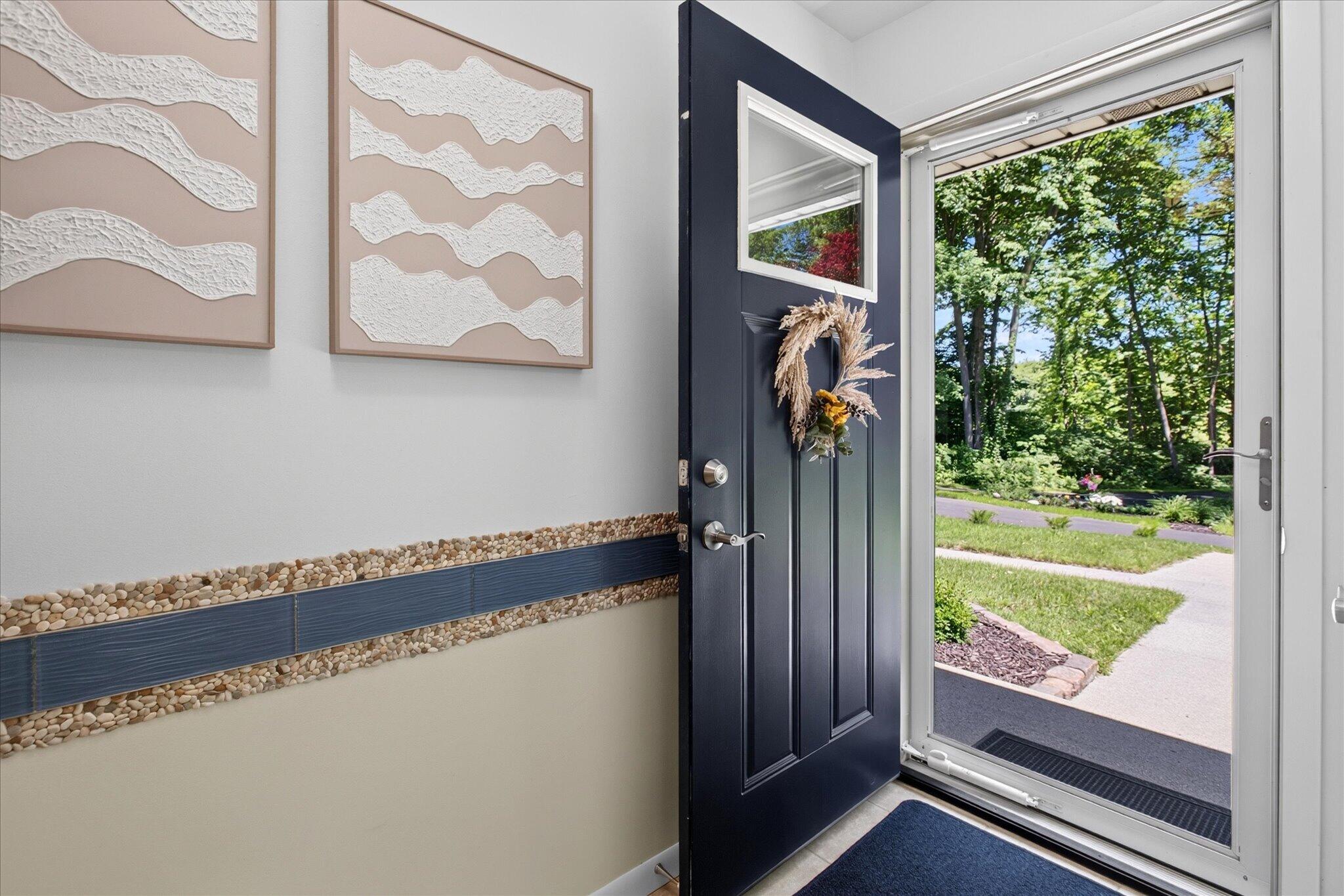 5190 Pier Road Coloma MI 49038