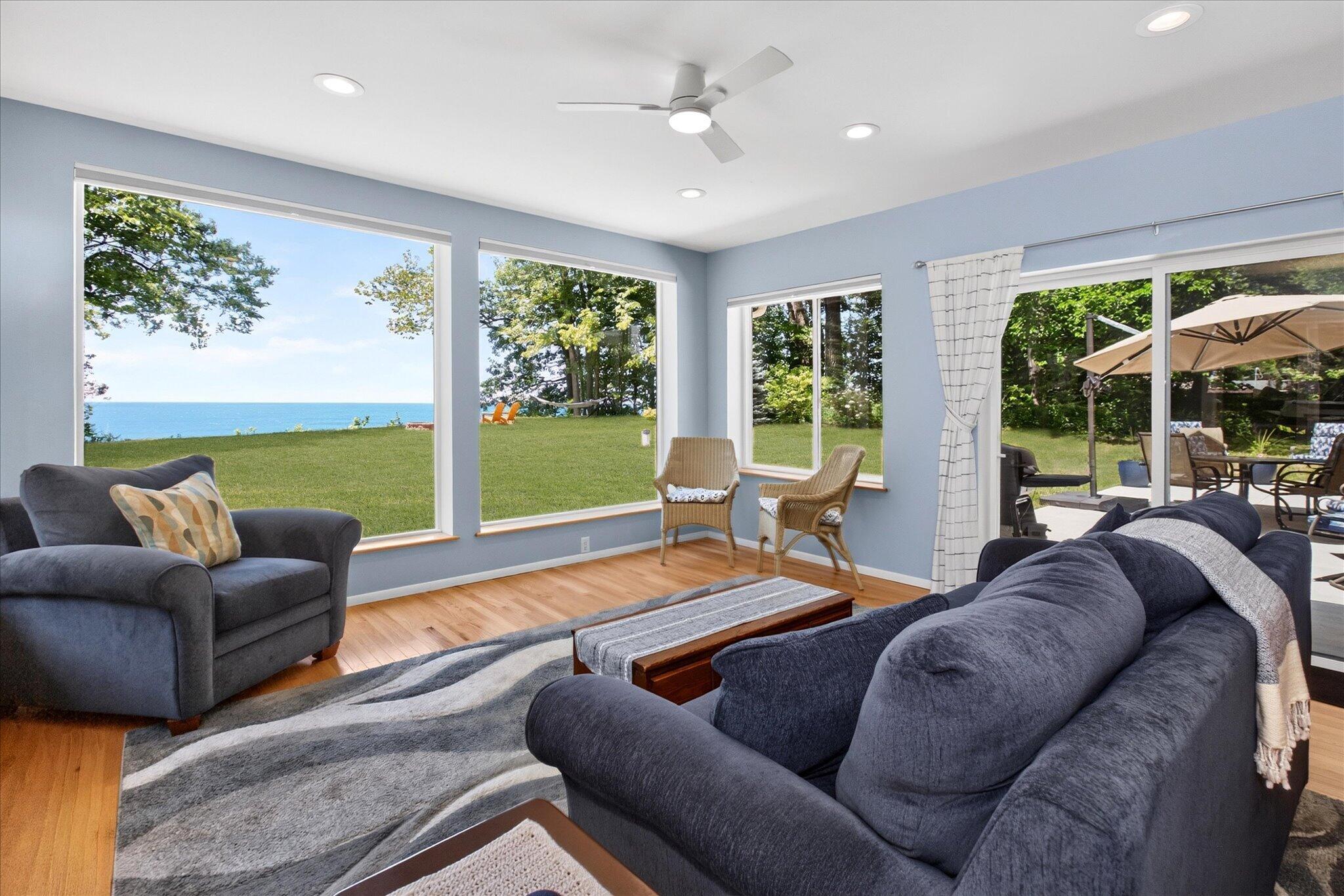 5190 Pier Road Coloma MI 49038