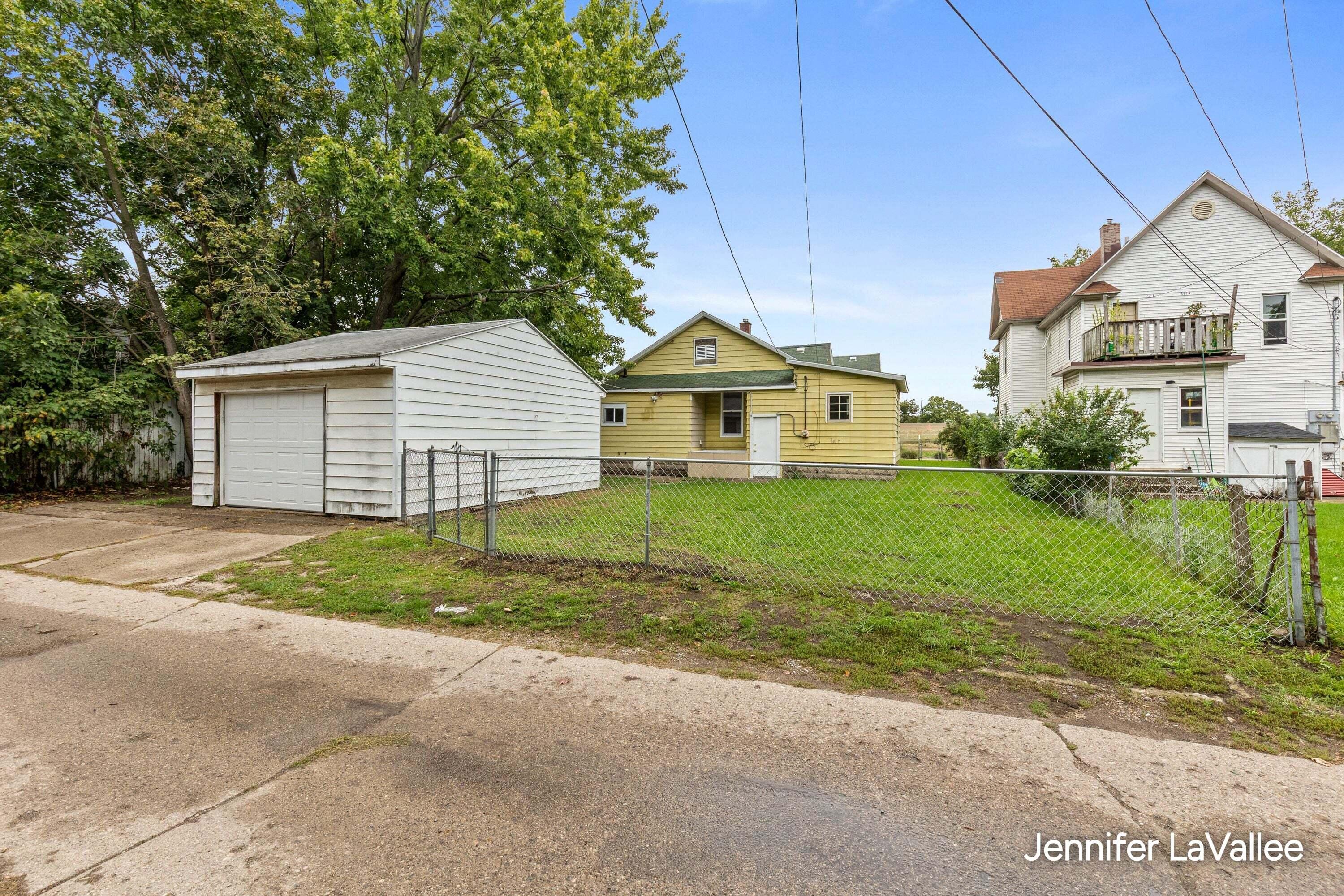 1343 Turner Avenue NW Grand Rapids MI 49504