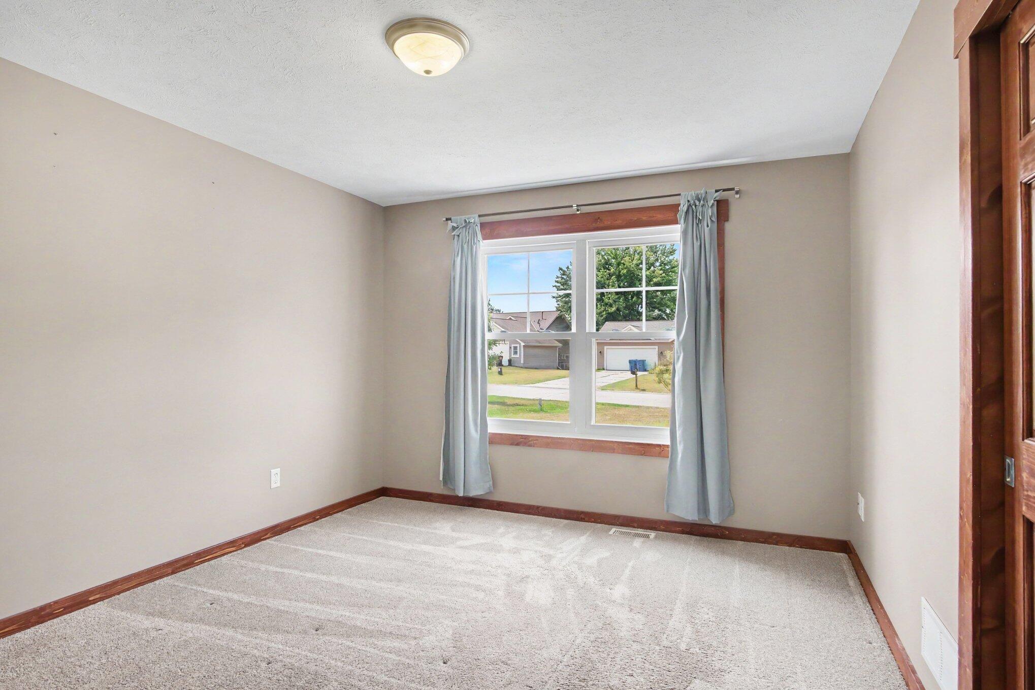 3476 Lindsey Lane Zeeland MI 49464