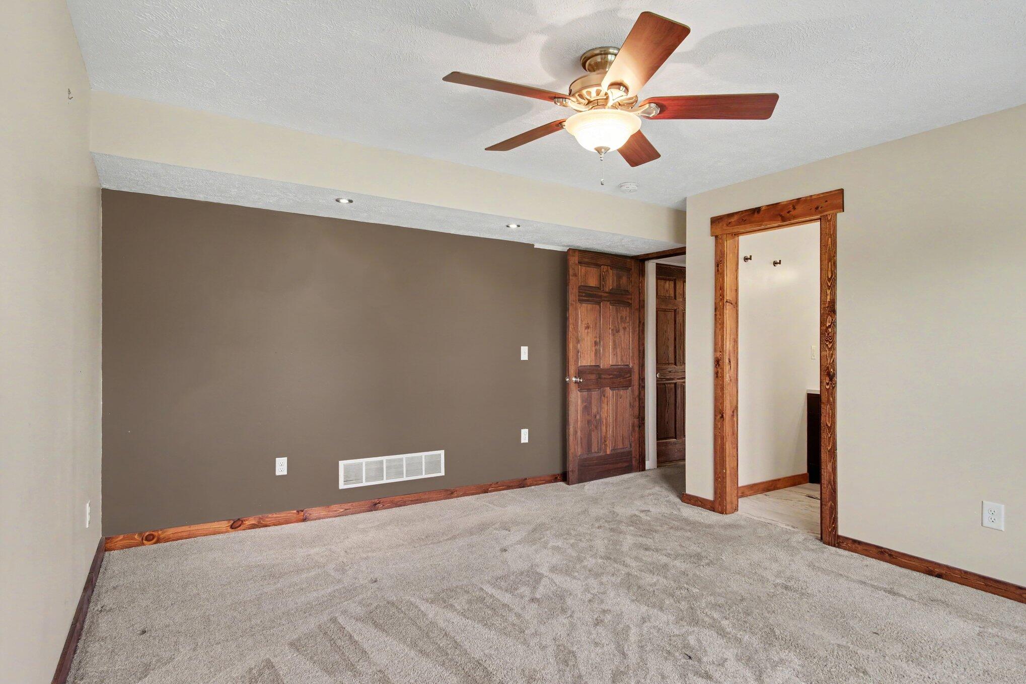 3476 Lindsey Lane Zeeland MI 49464