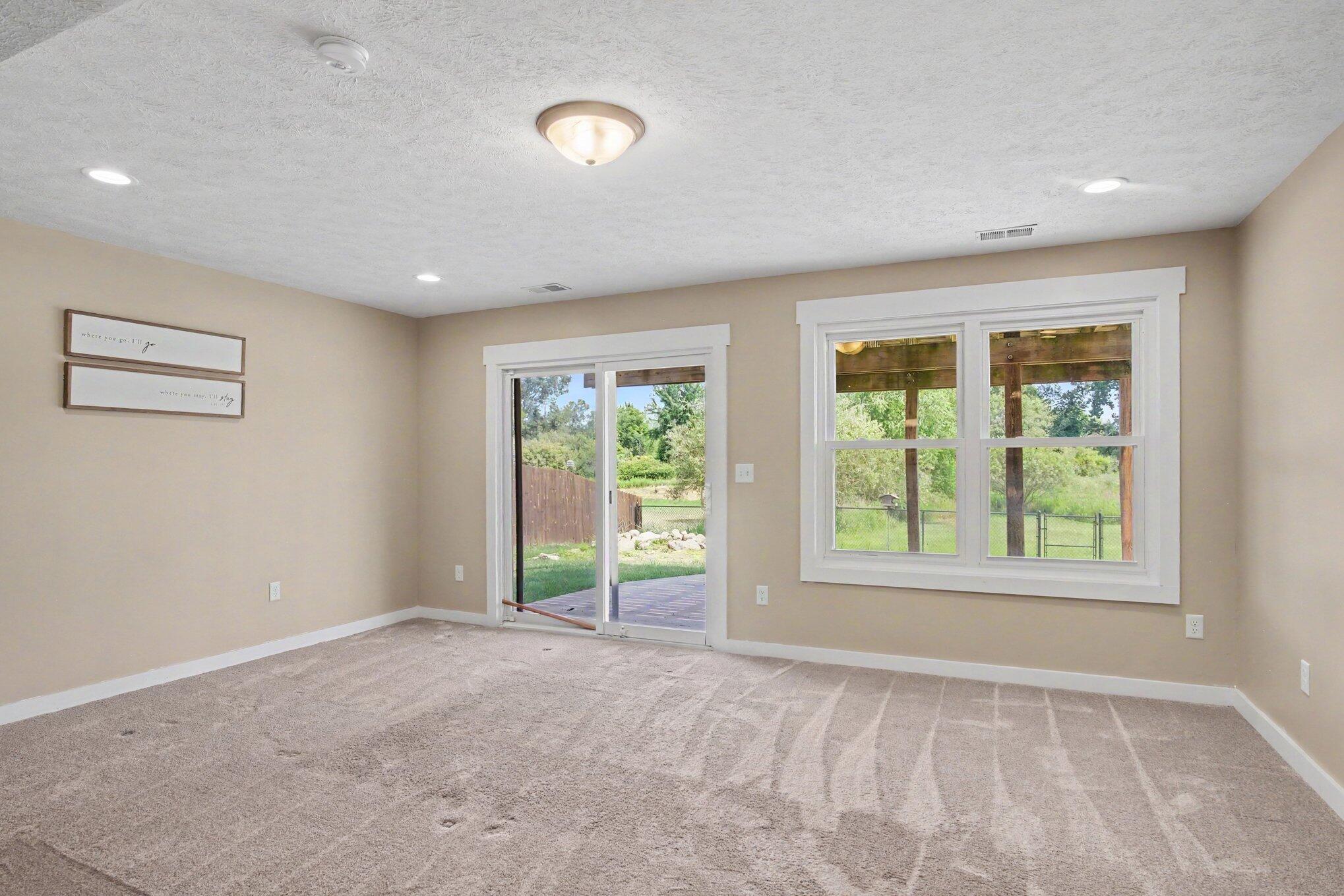3476 Lindsey Lane Zeeland MI 49464