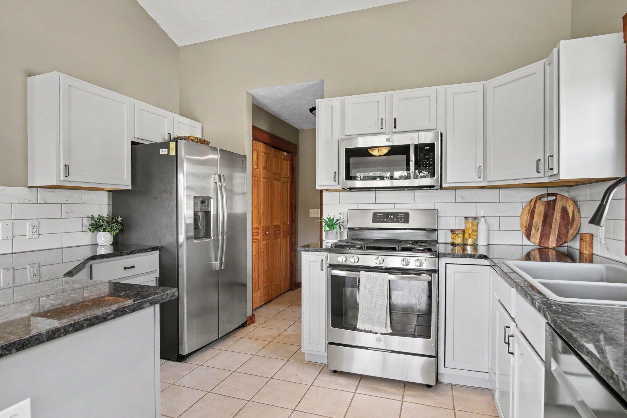 3476 Lindsey Lane Zeeland MI 49464