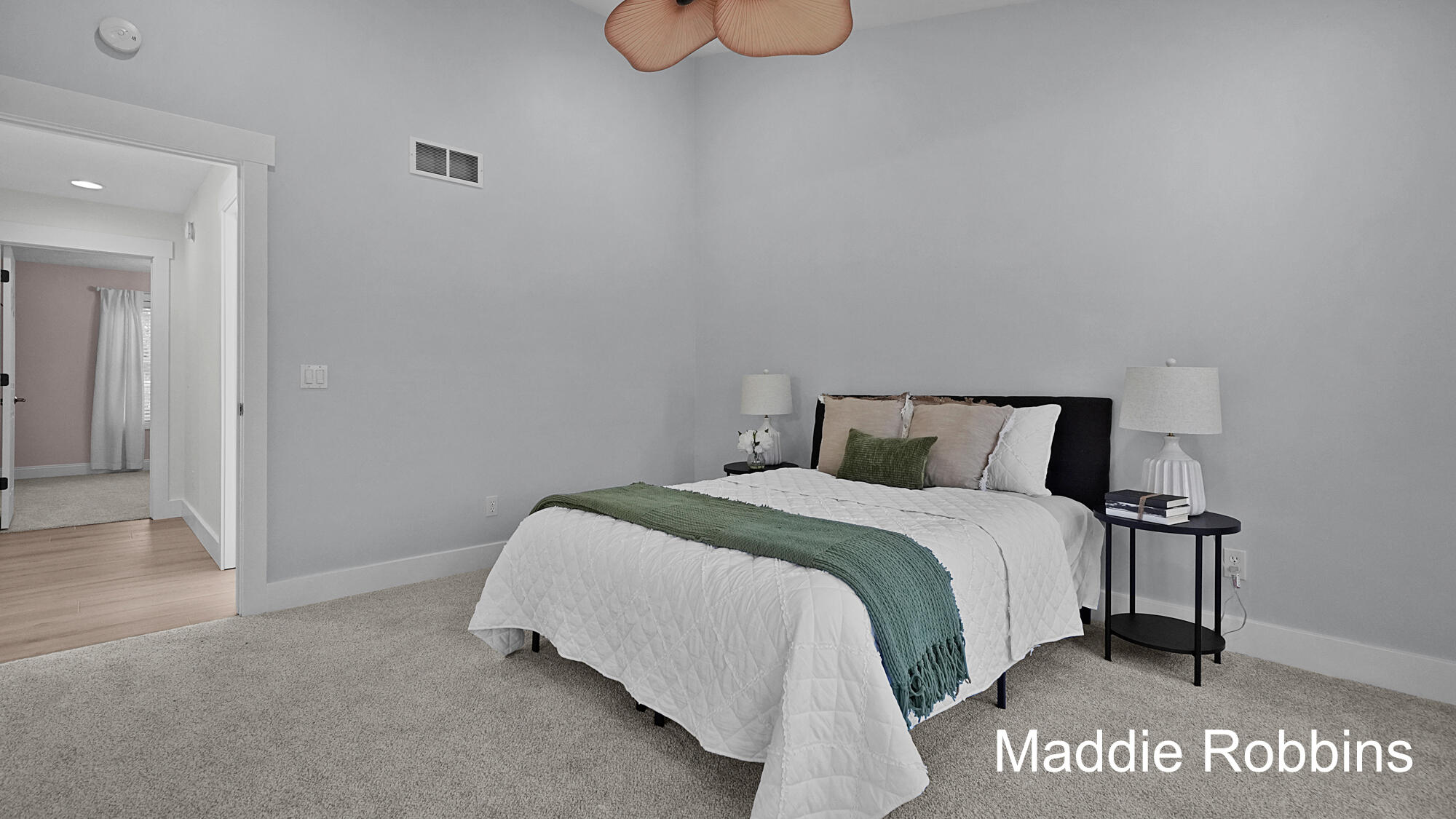10288 Lynwood Lane Zeeland MI 49464