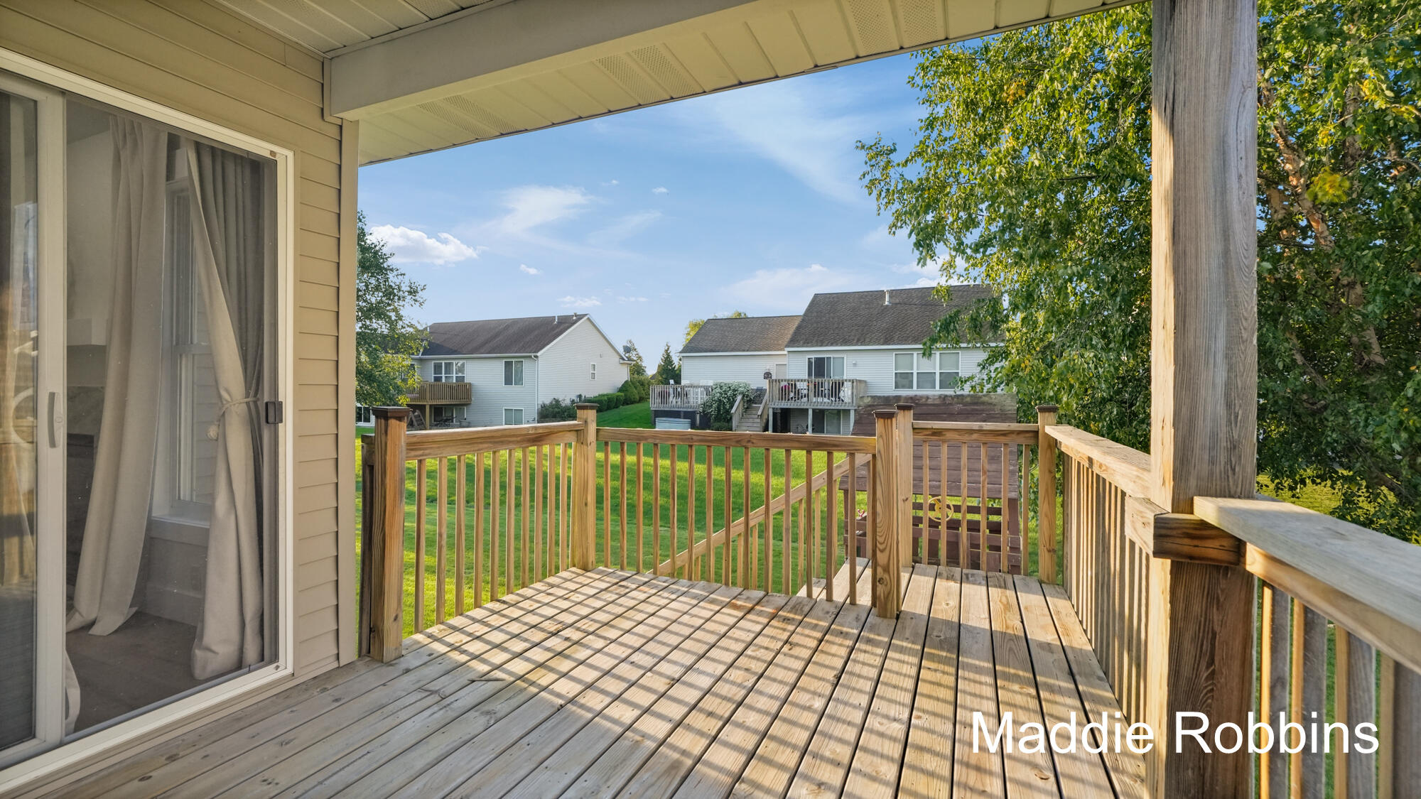 10288 Lynwood Lane Zeeland MI 49464