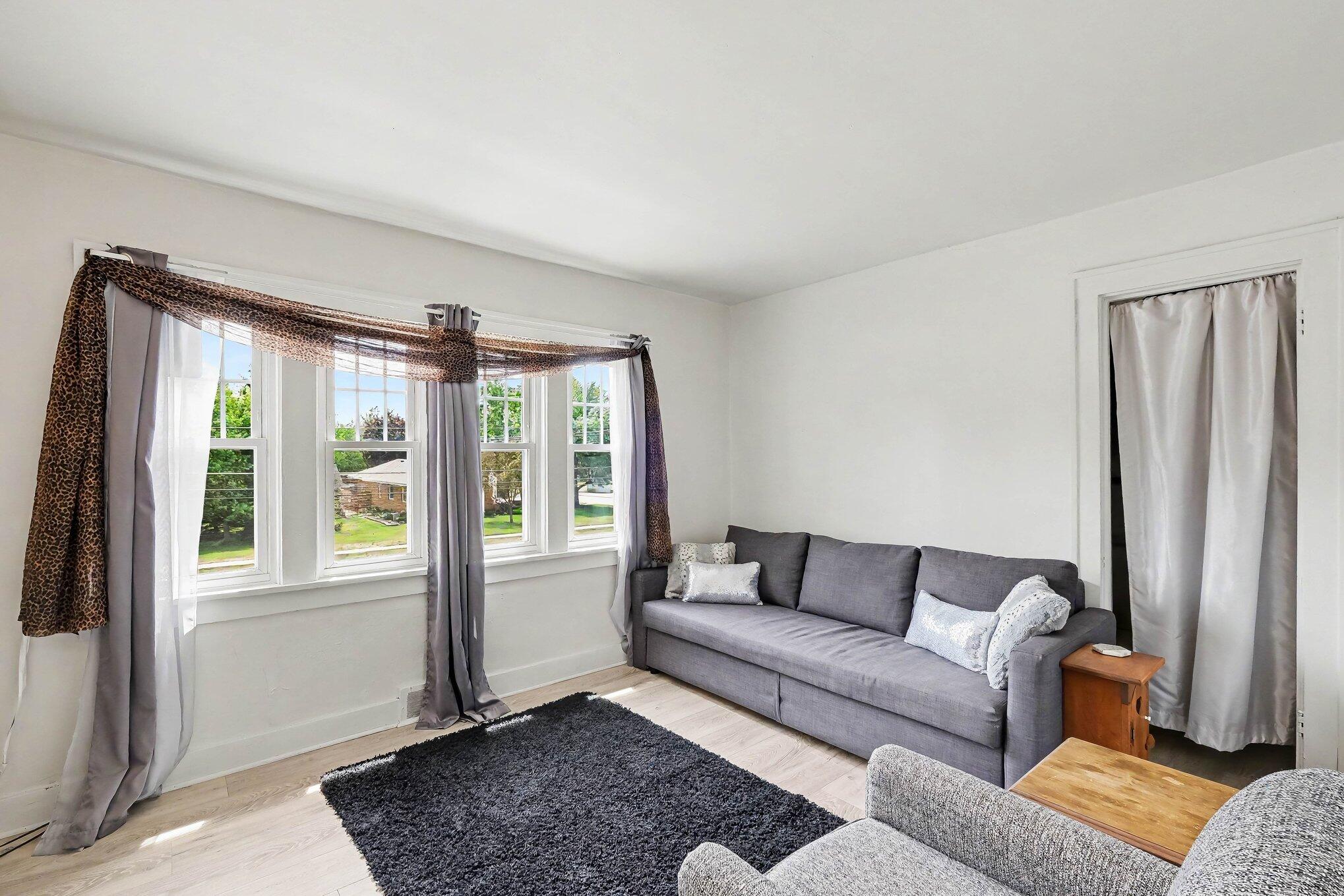 691 68th Street SE Grand Rapids MI 49548