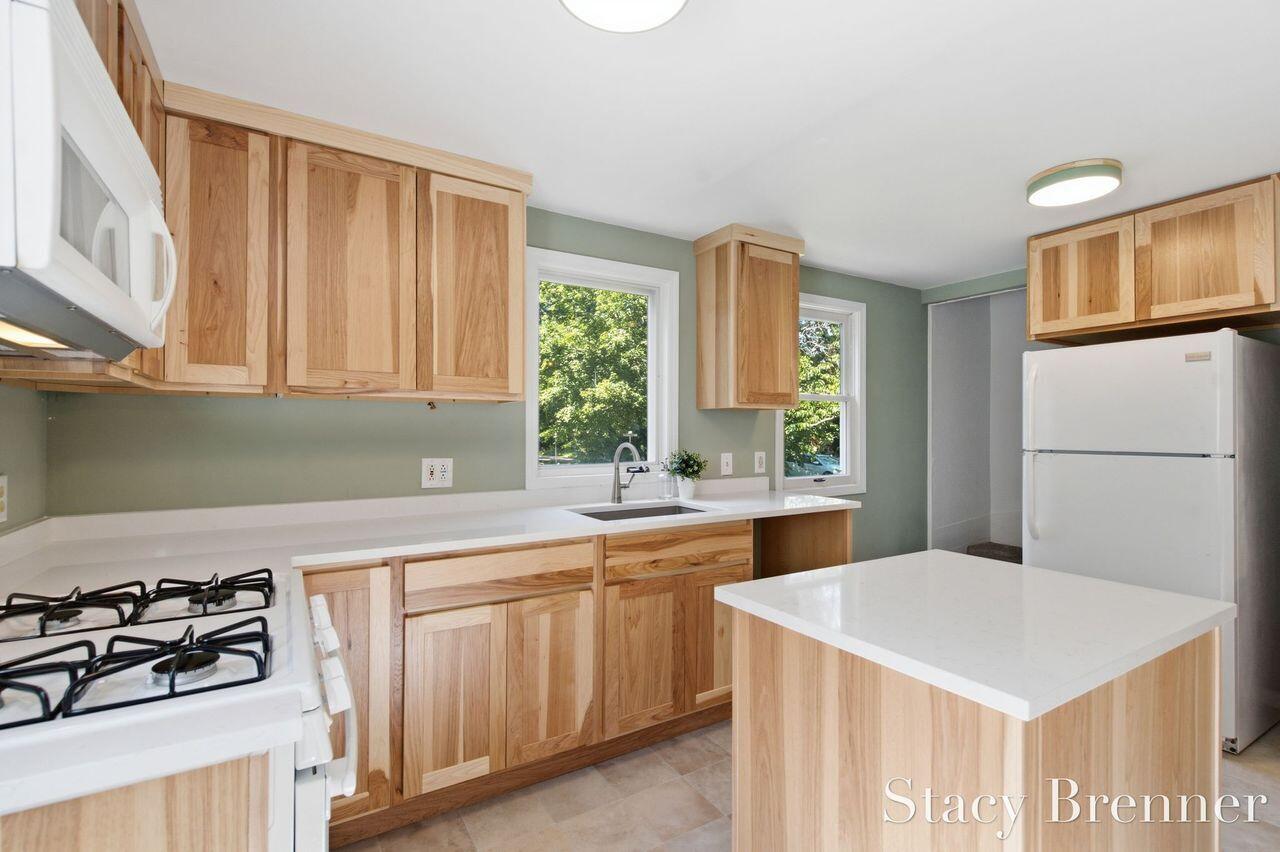 308 4th Street Allegan MI 49010