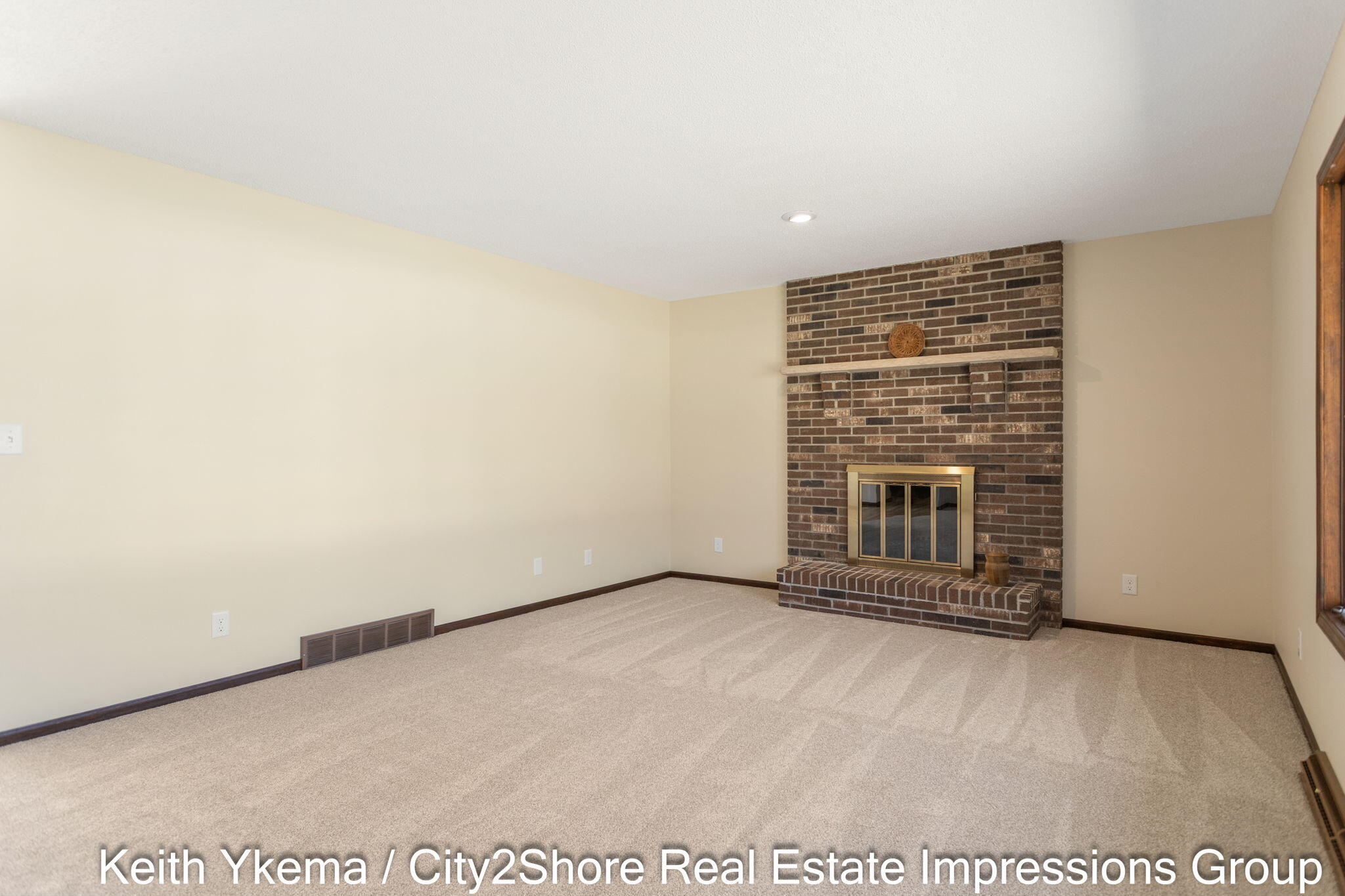 1830 N Roberts Road Muskegon MI 49445