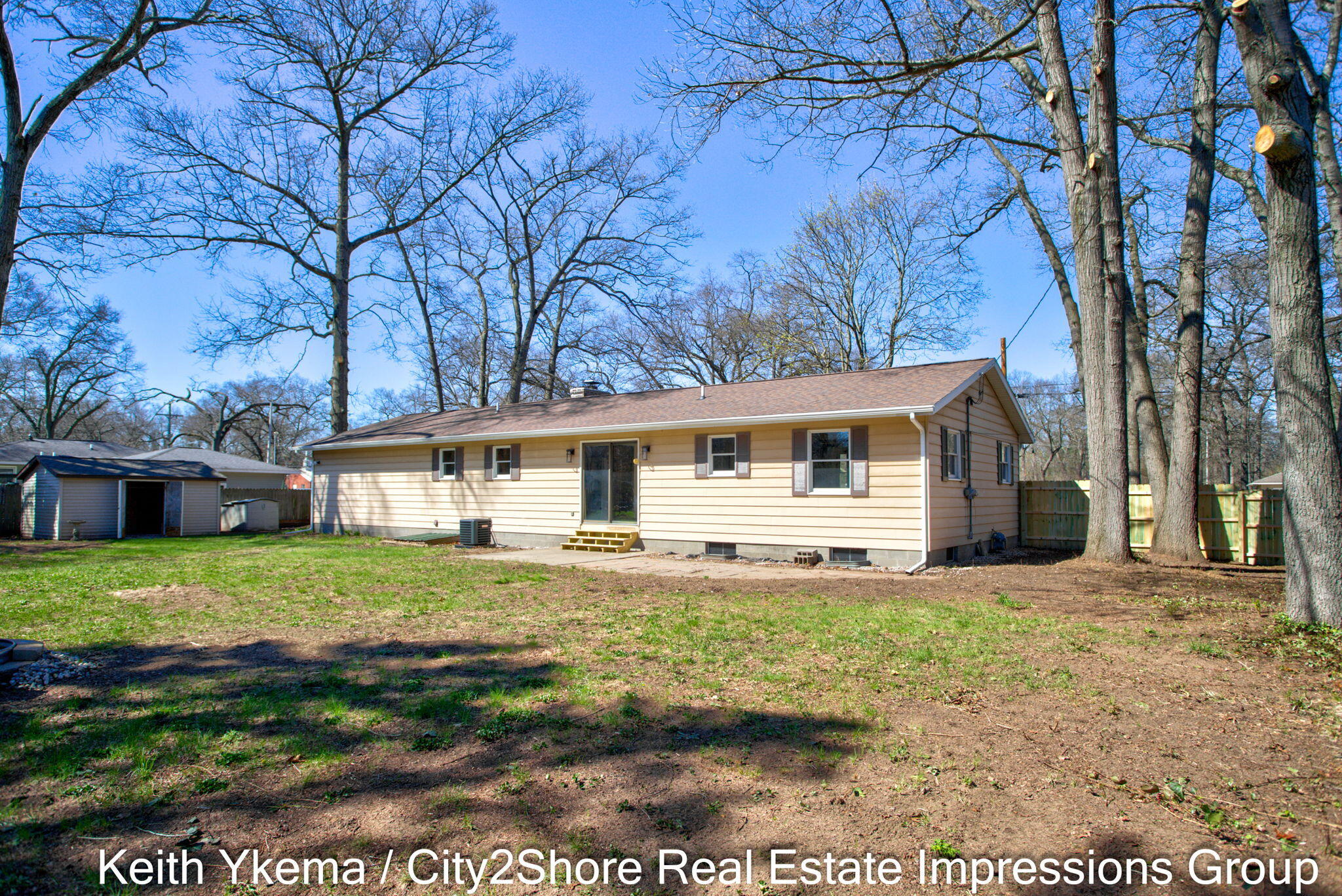 1830 N Roberts Road Muskegon MI 49445