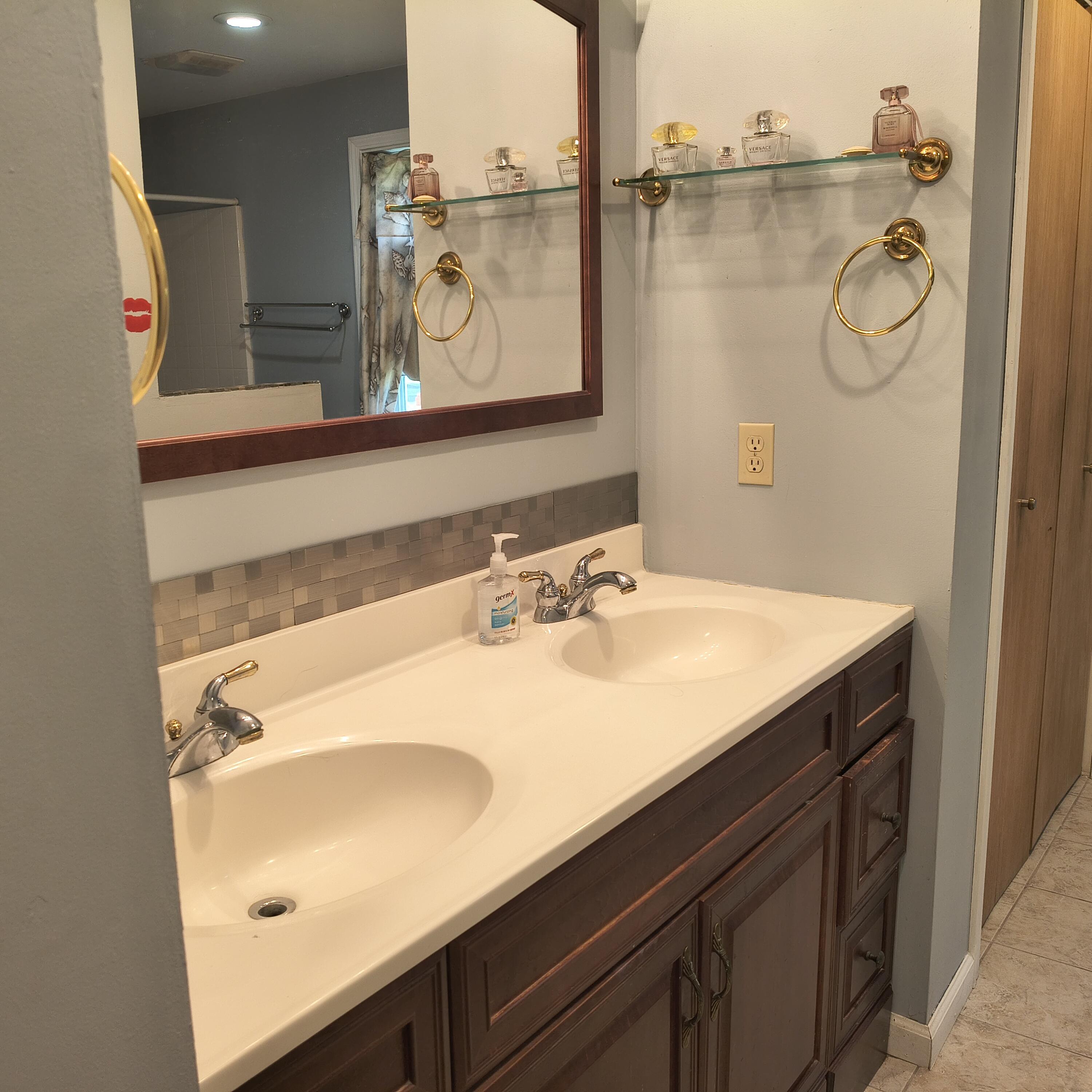 1146 Shady Shores Drive Niles MI 49120