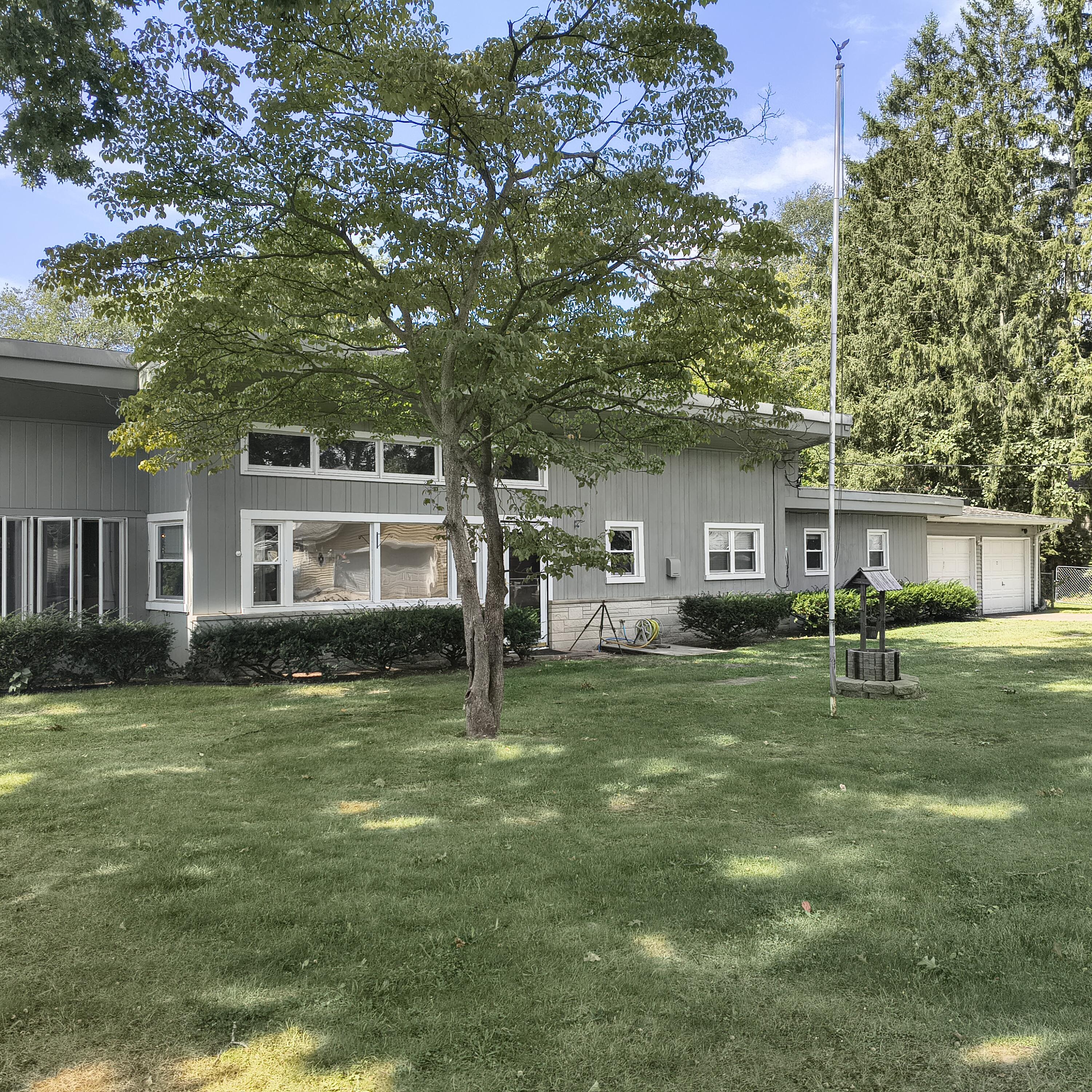1146 Shady Shores Drive Niles MI 49120