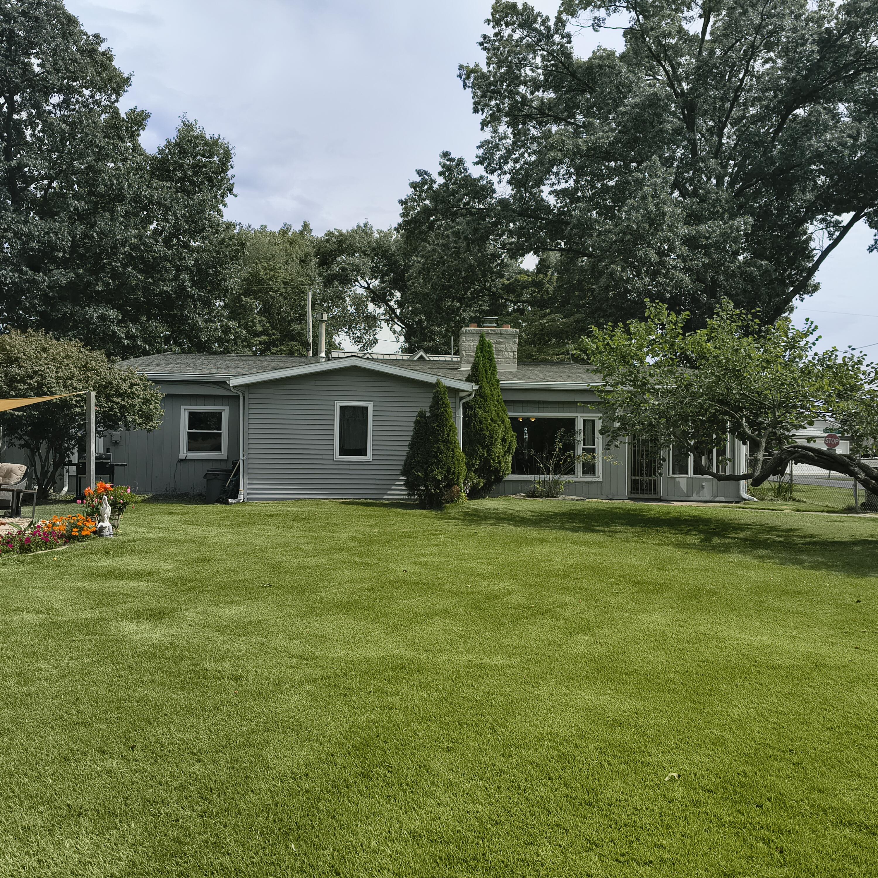 1146 Shady Shores Drive Niles MI 49120