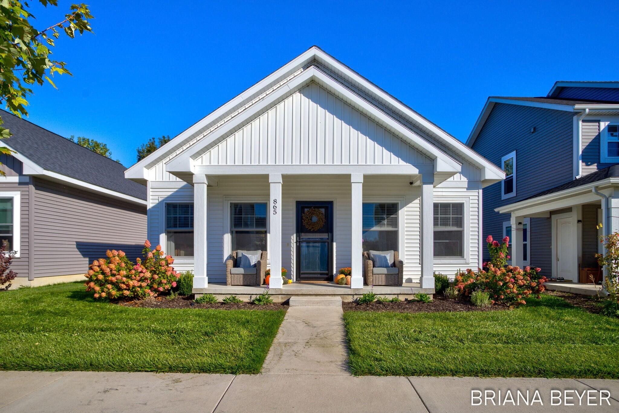 865 Winchester Street Holland MI 49423