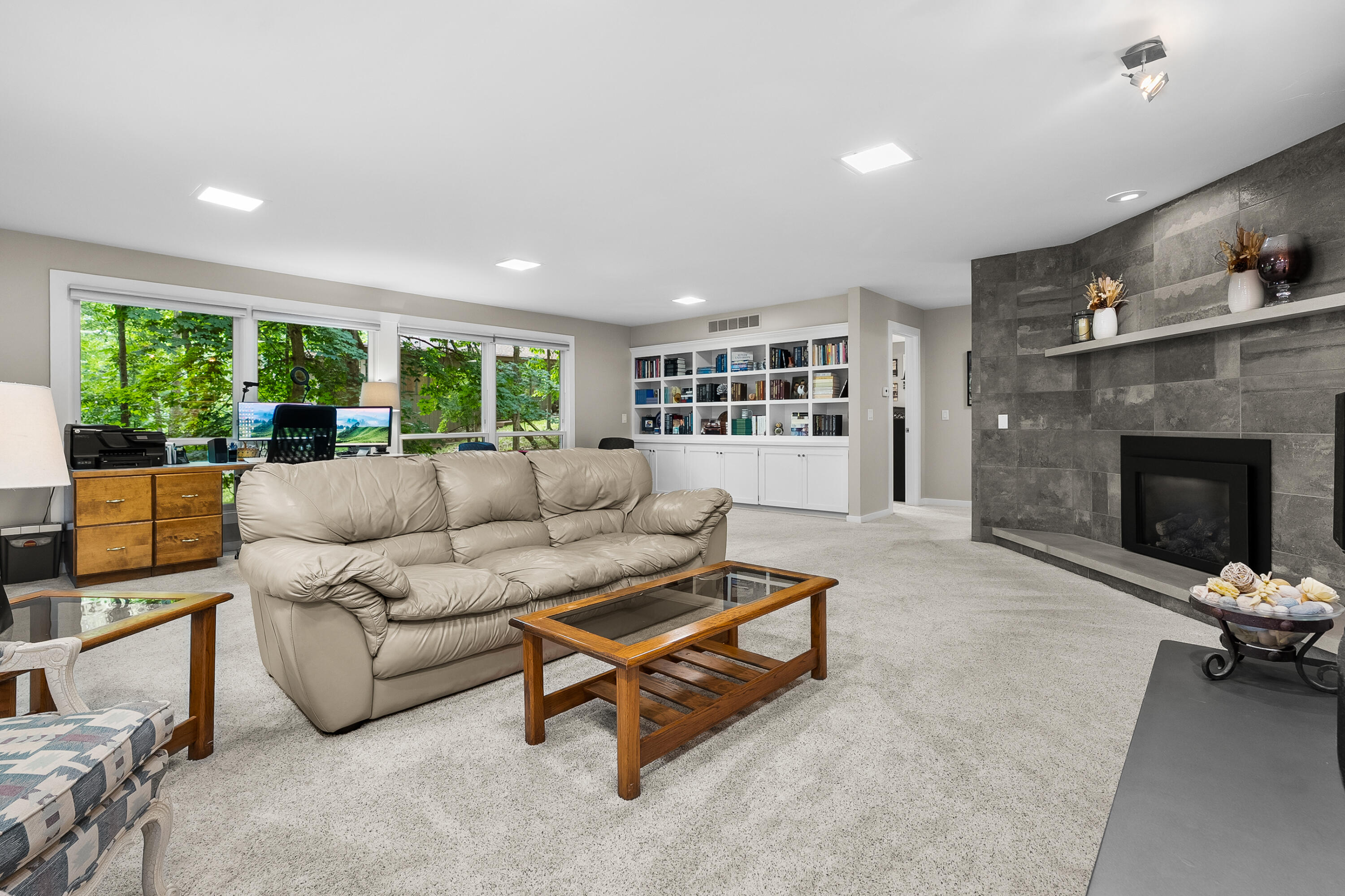3720 Blackberry Lane Kalamazoo MI 49008