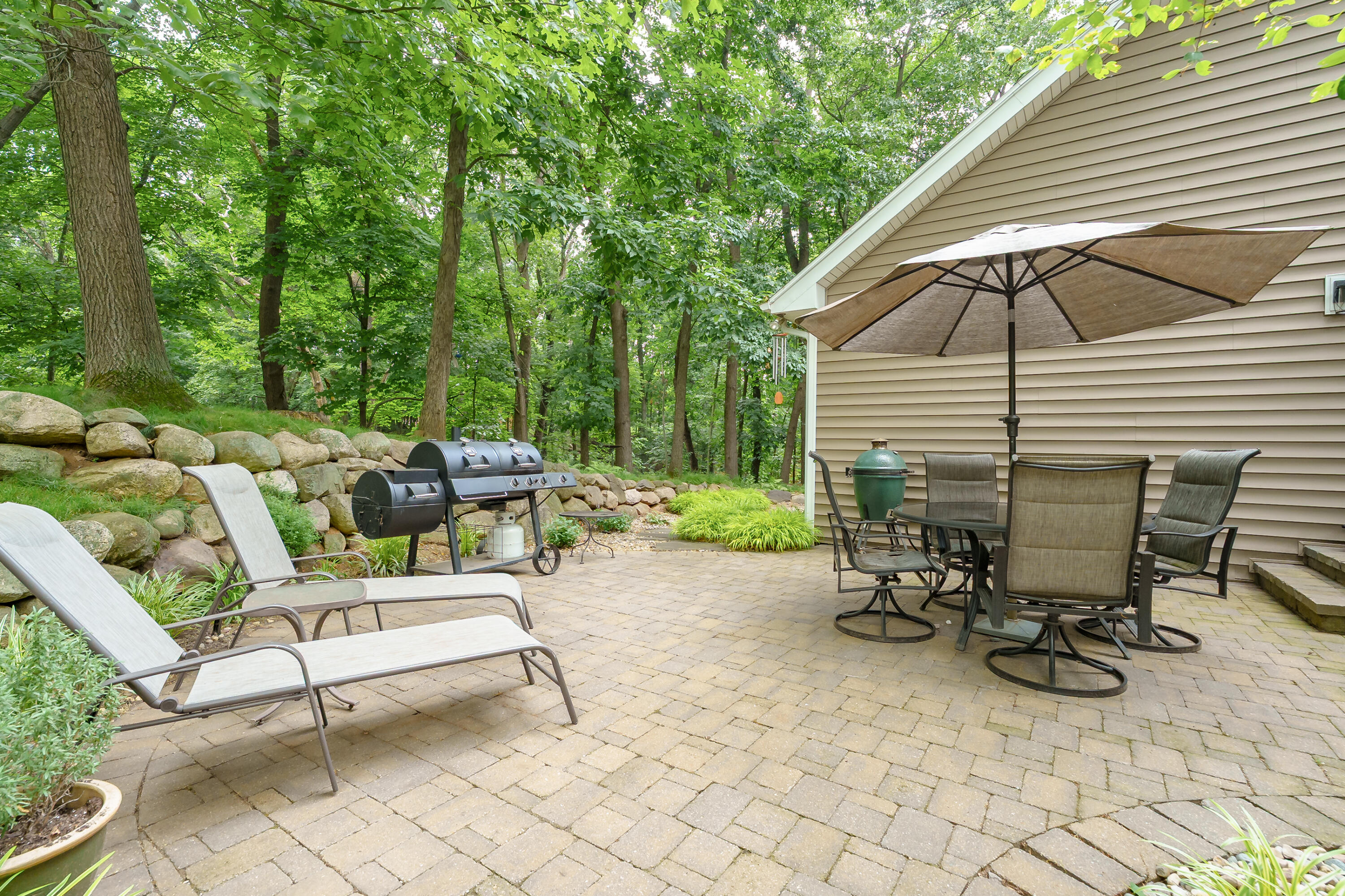 3720 Blackberry Lane Kalamazoo MI 49008