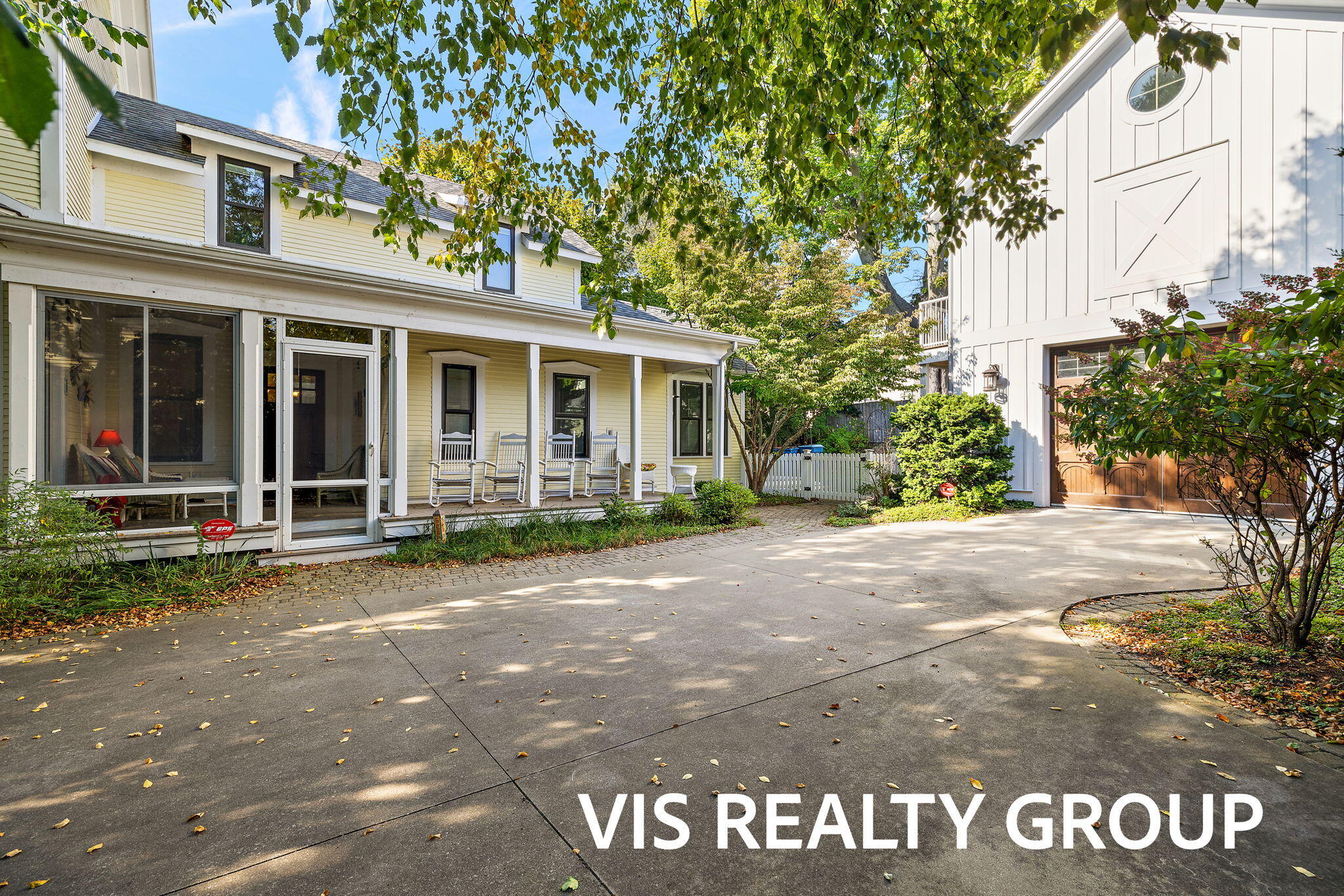 415 Howard Avenue Grand Haven MI 49417