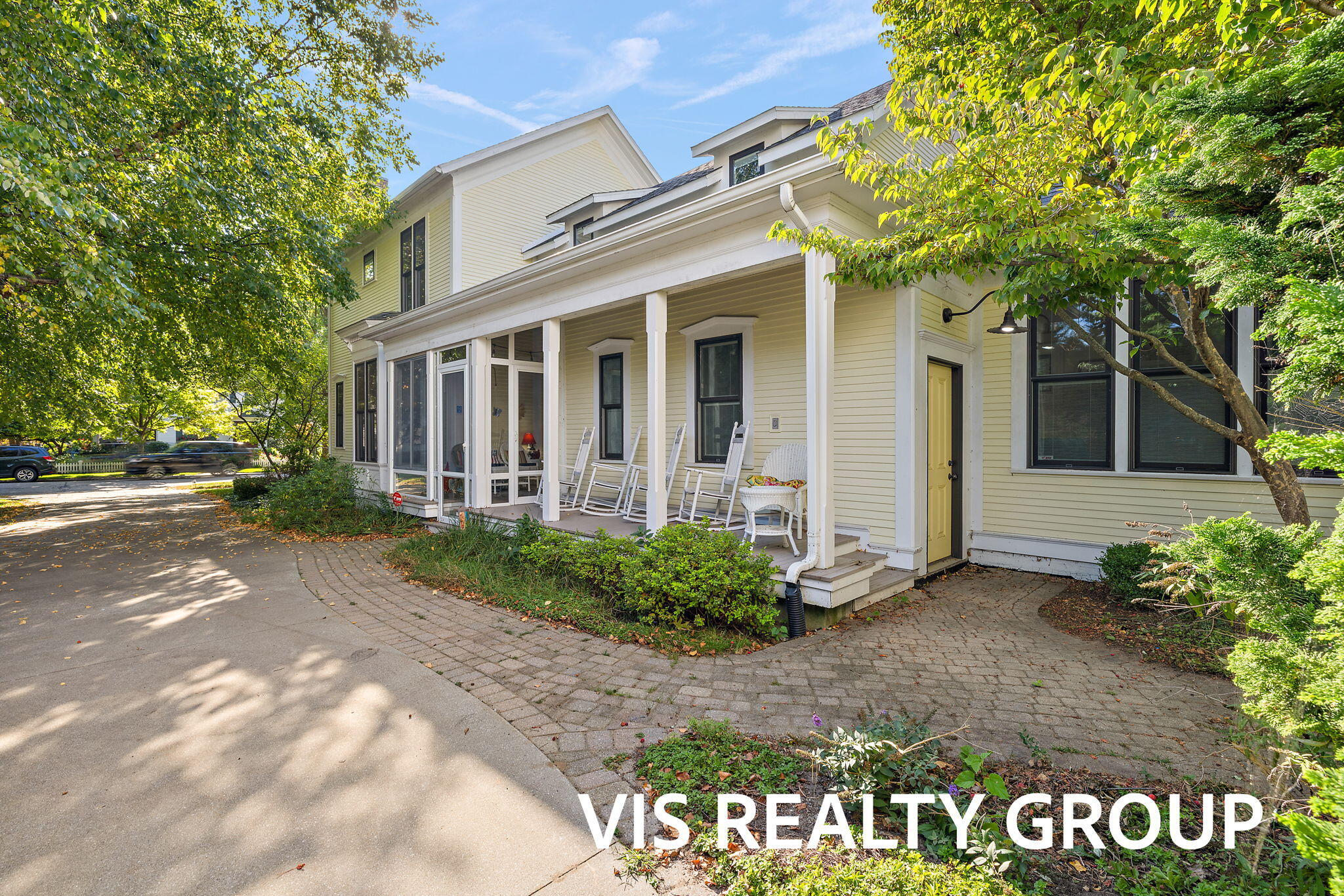 415 Howard Avenue Grand Haven MI 49417