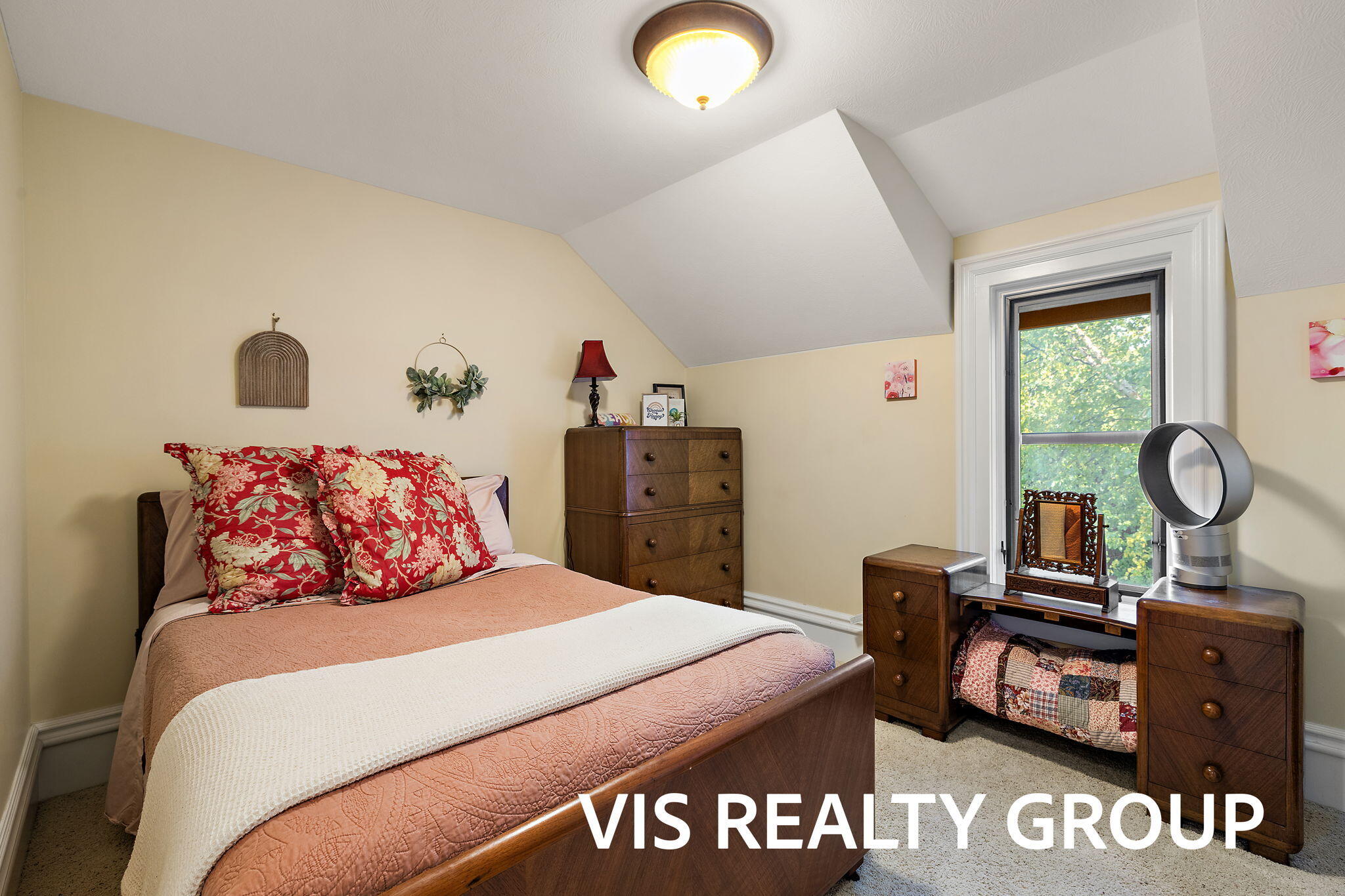 415 Howard Avenue Grand Haven MI 49417