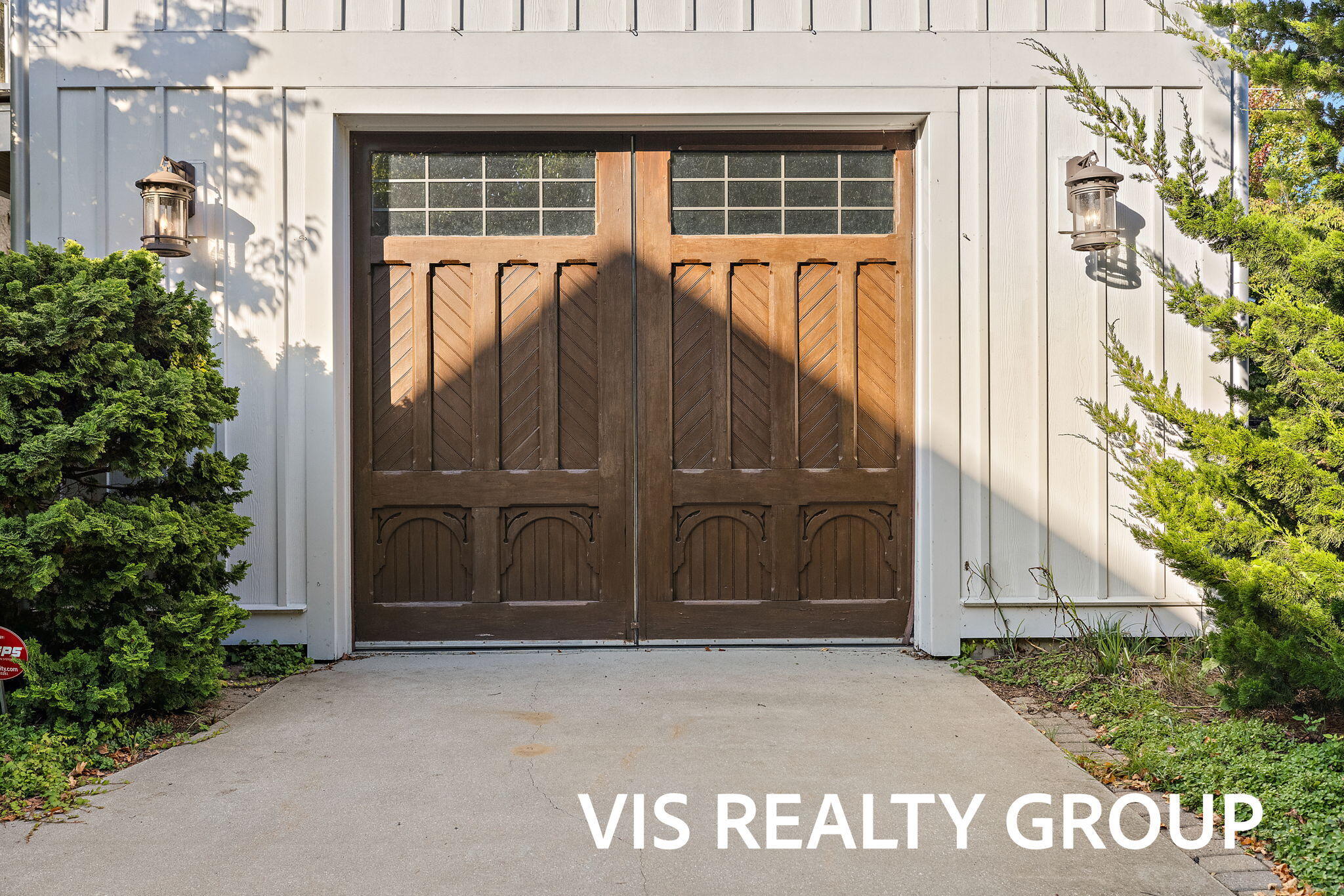 415 Howard Avenue Grand Haven MI 49417