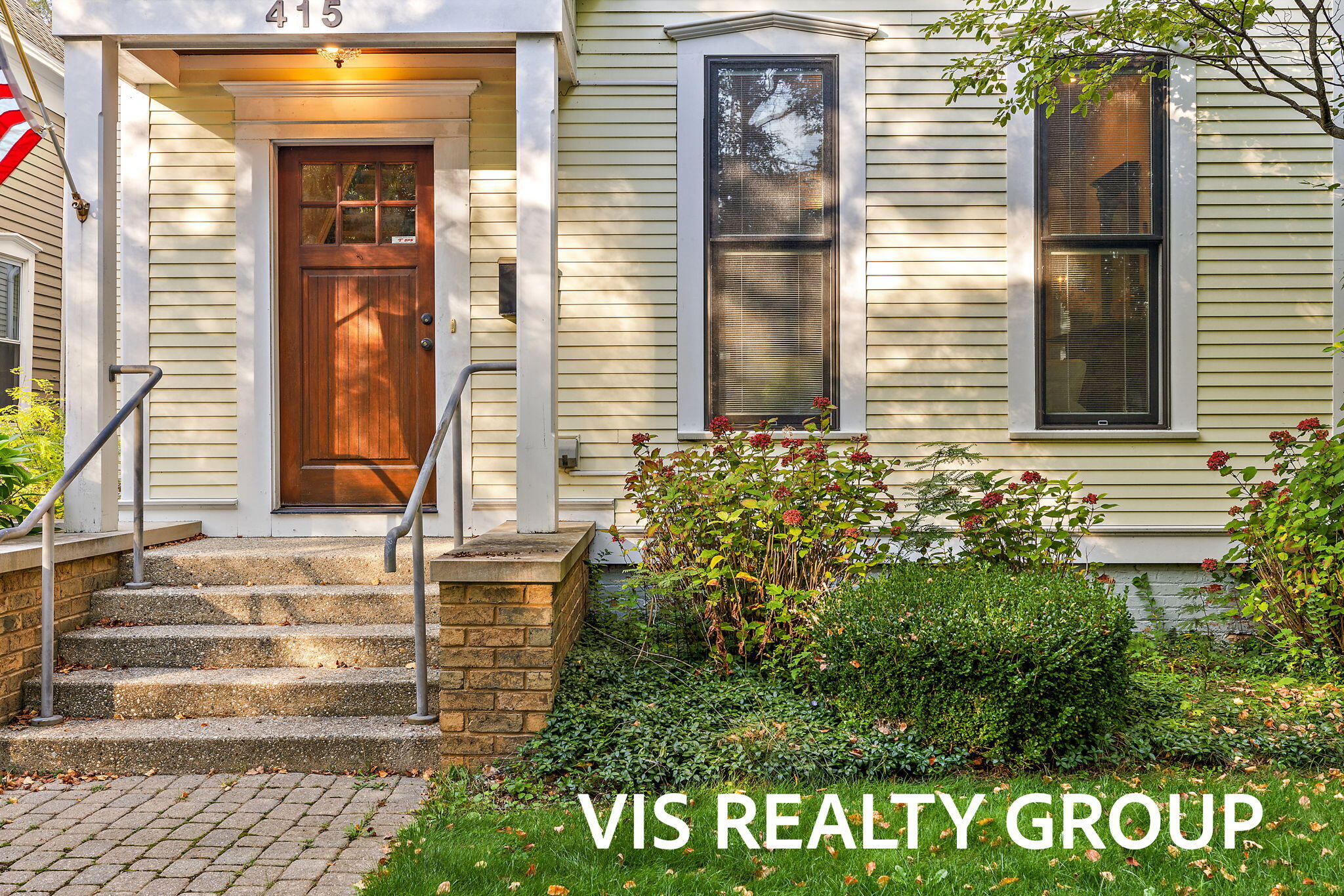 415 Howard Avenue Grand Haven MI 49417