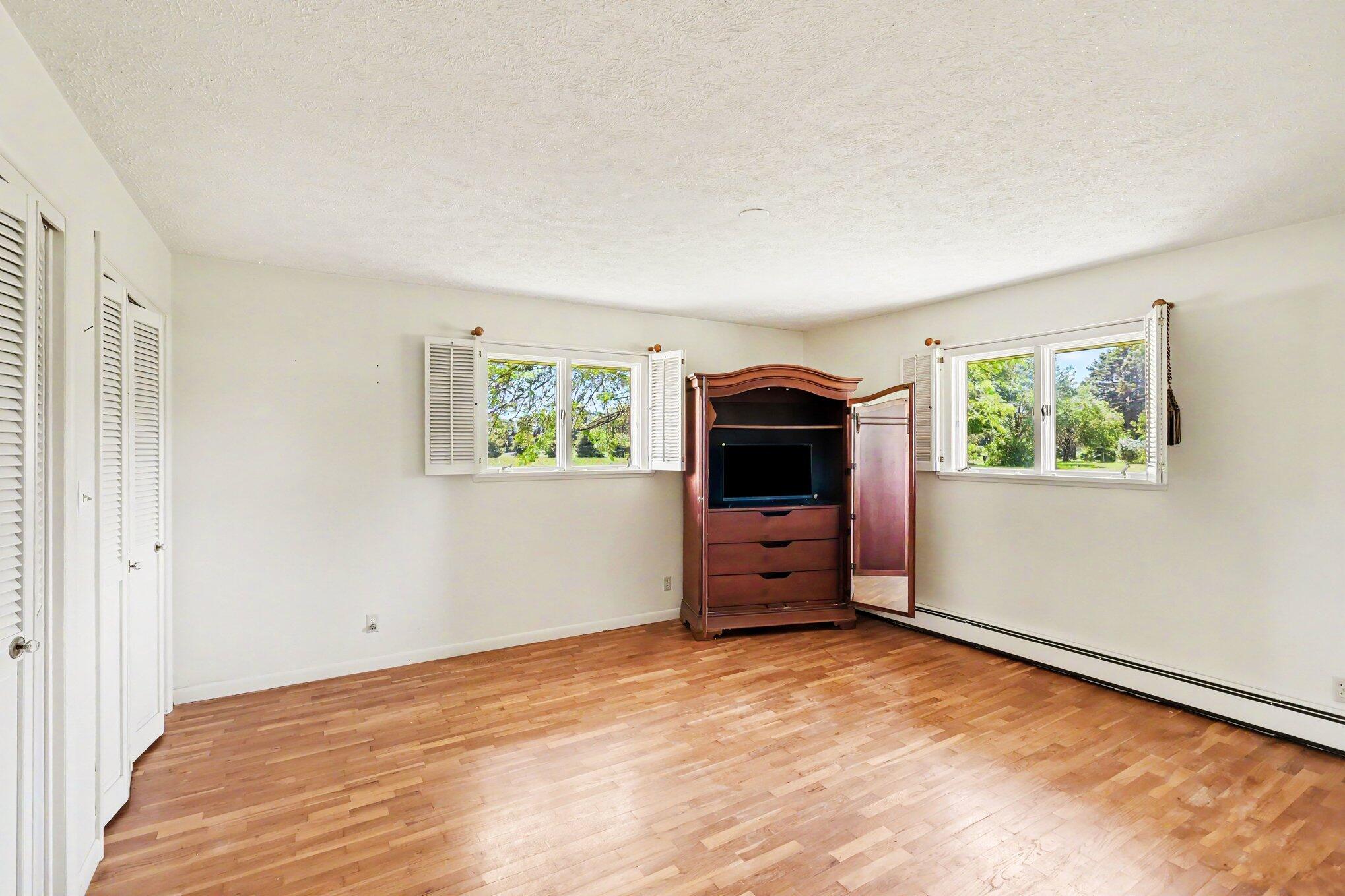 3865 E Empire Avenue Benton Harbor MI 49022