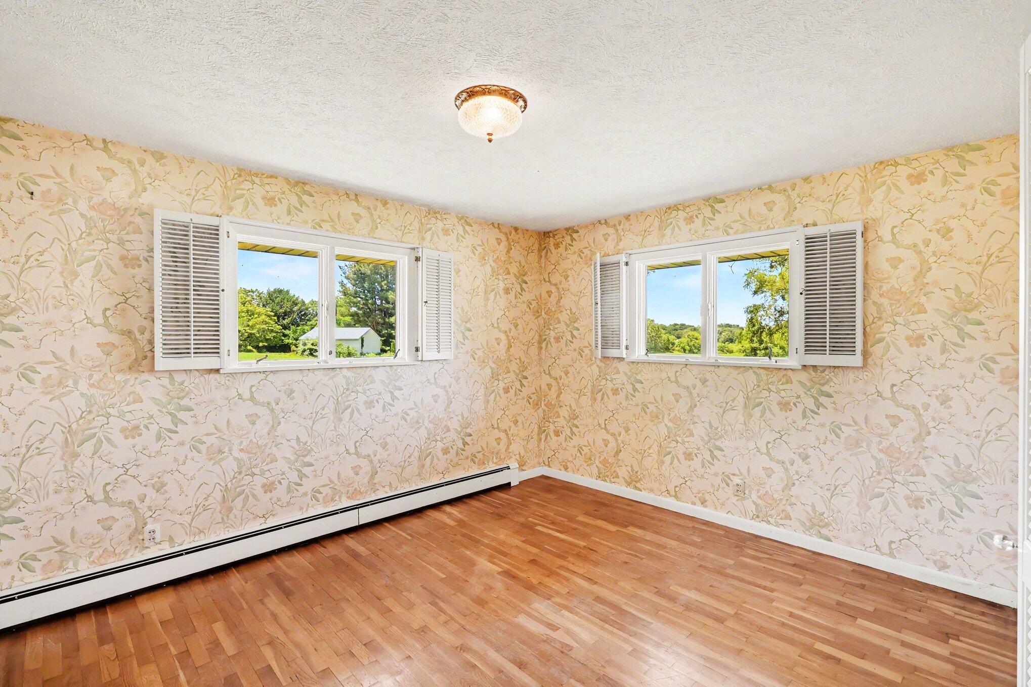 3865 E Empire Avenue Benton Harbor MI 49022