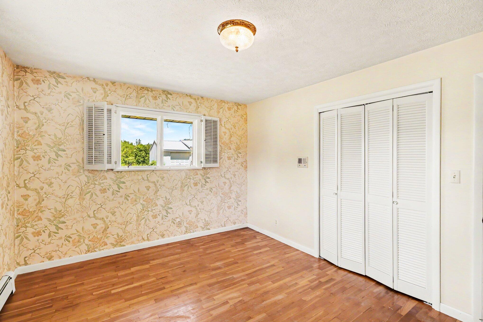 3865 E Empire Avenue Benton Harbor MI 49022