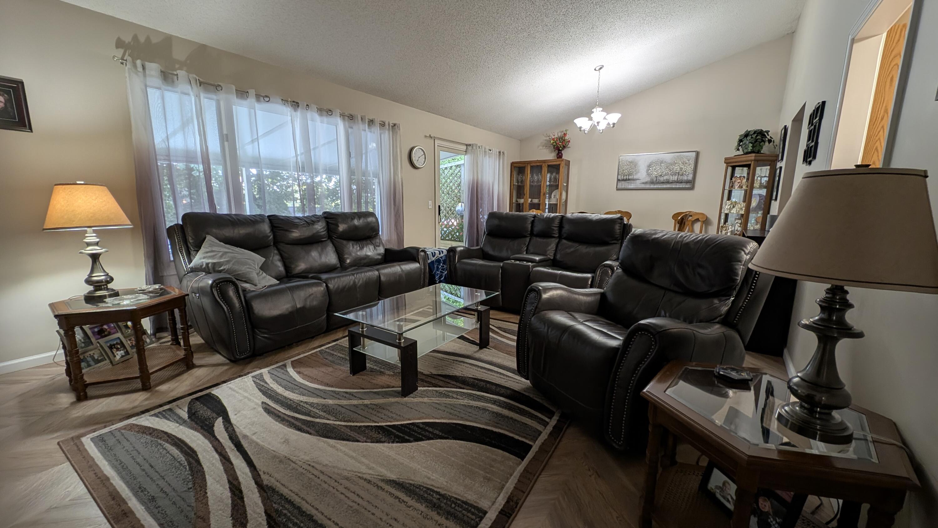 2201 Oak Avenue Muskegon MI 49445
