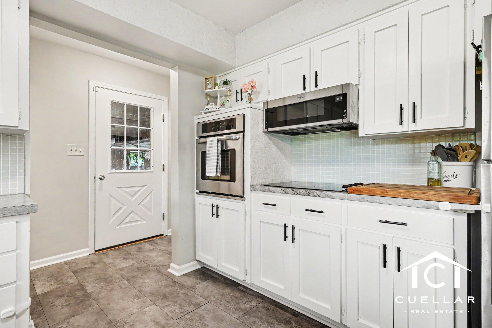 1860 Santa Maria Drive Stevensville MI 49127