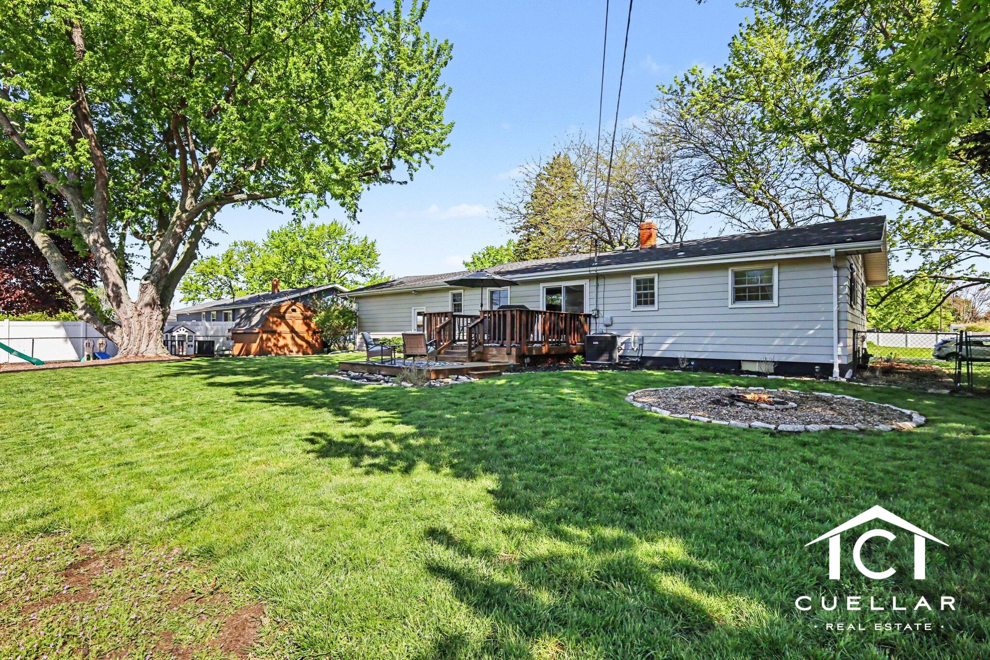 1860 Santa Maria Drive Stevensville MI 49127