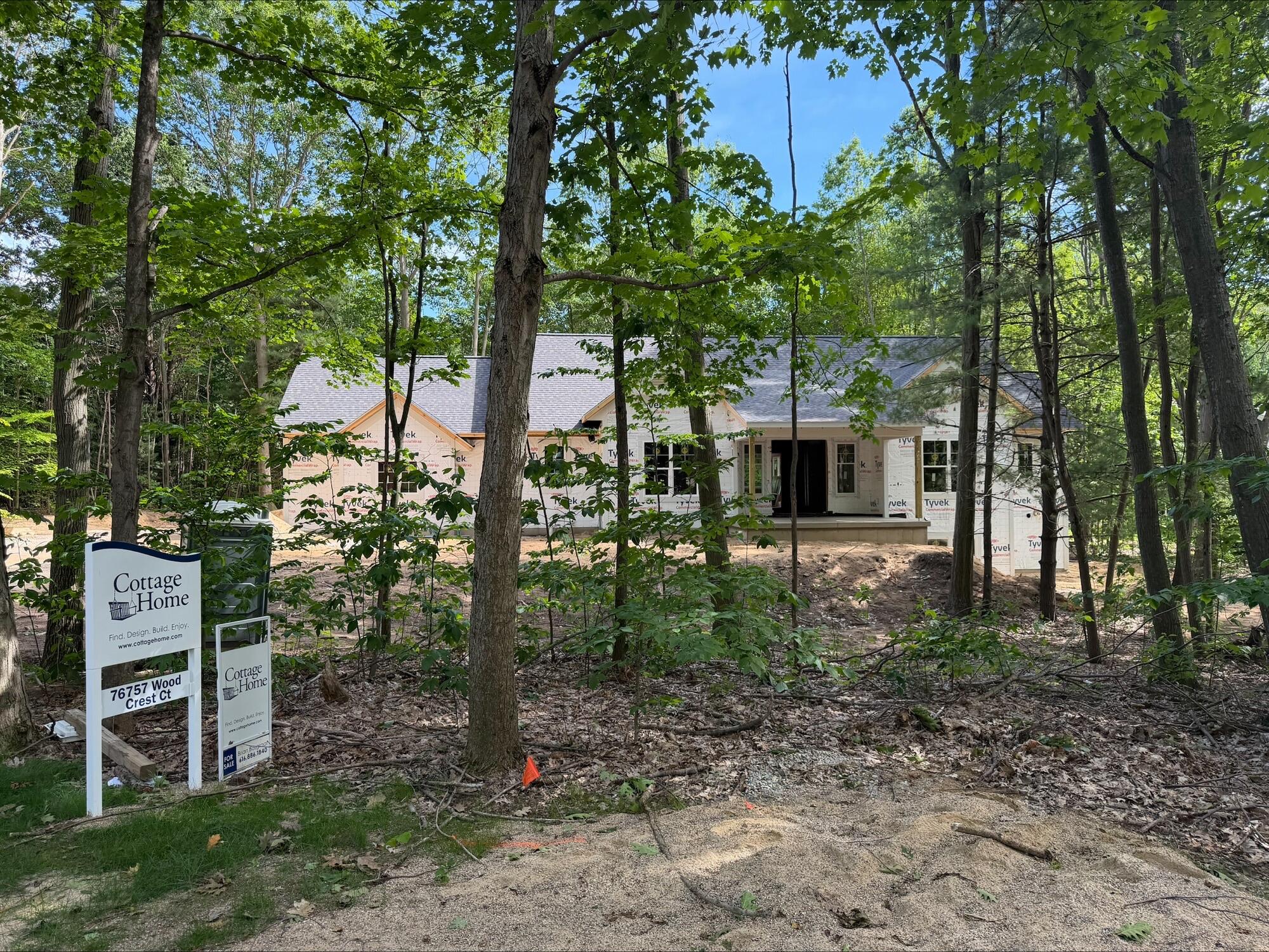 76757 Wood Crest Court South Haven MI 49090