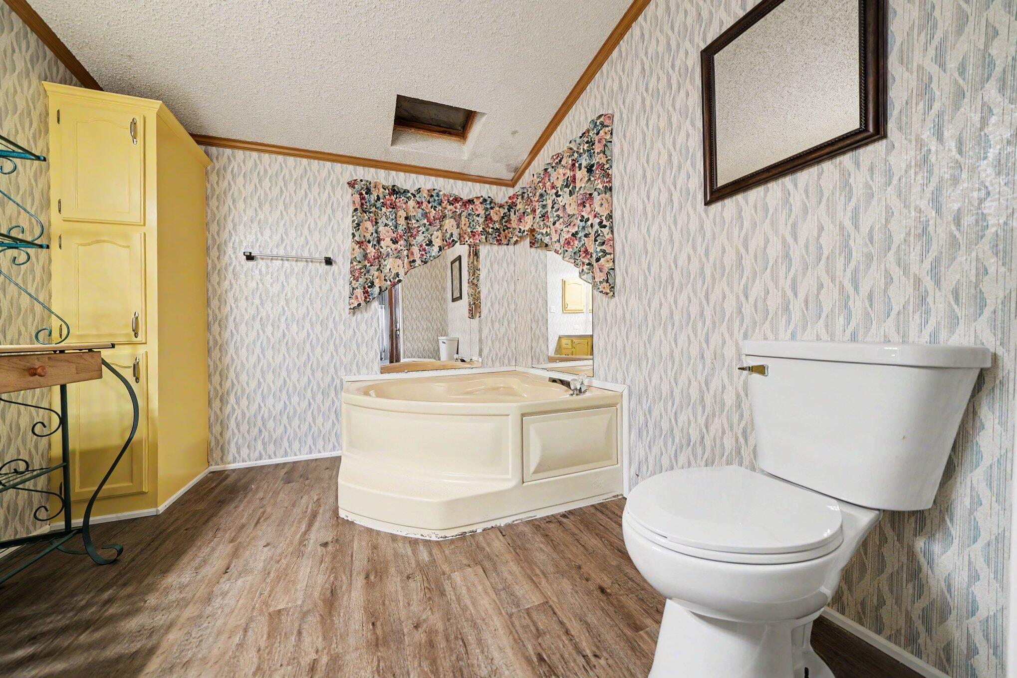 107 Eaton Street Galien MI 49113
