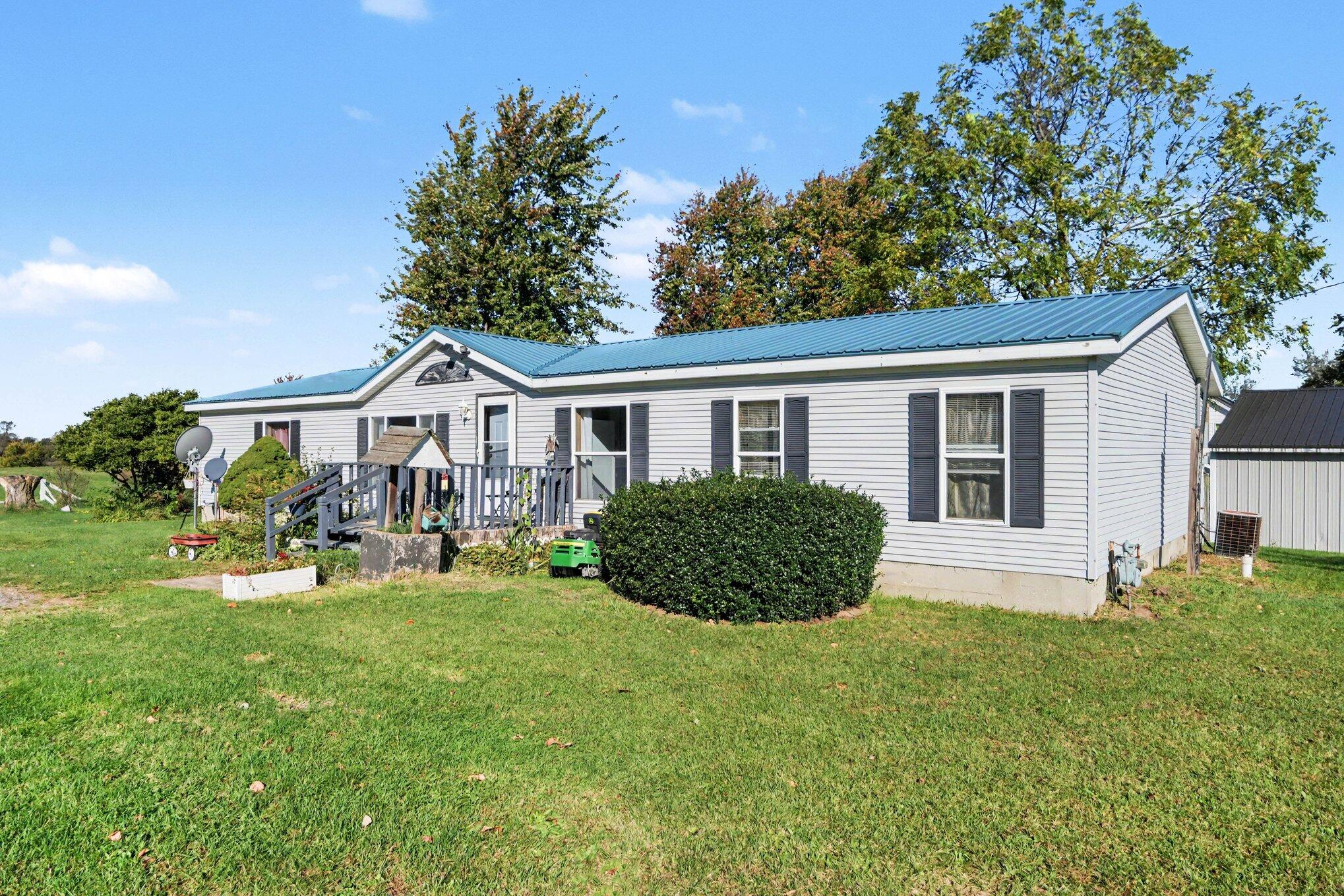 107 Eaton Street Galien MI 49113