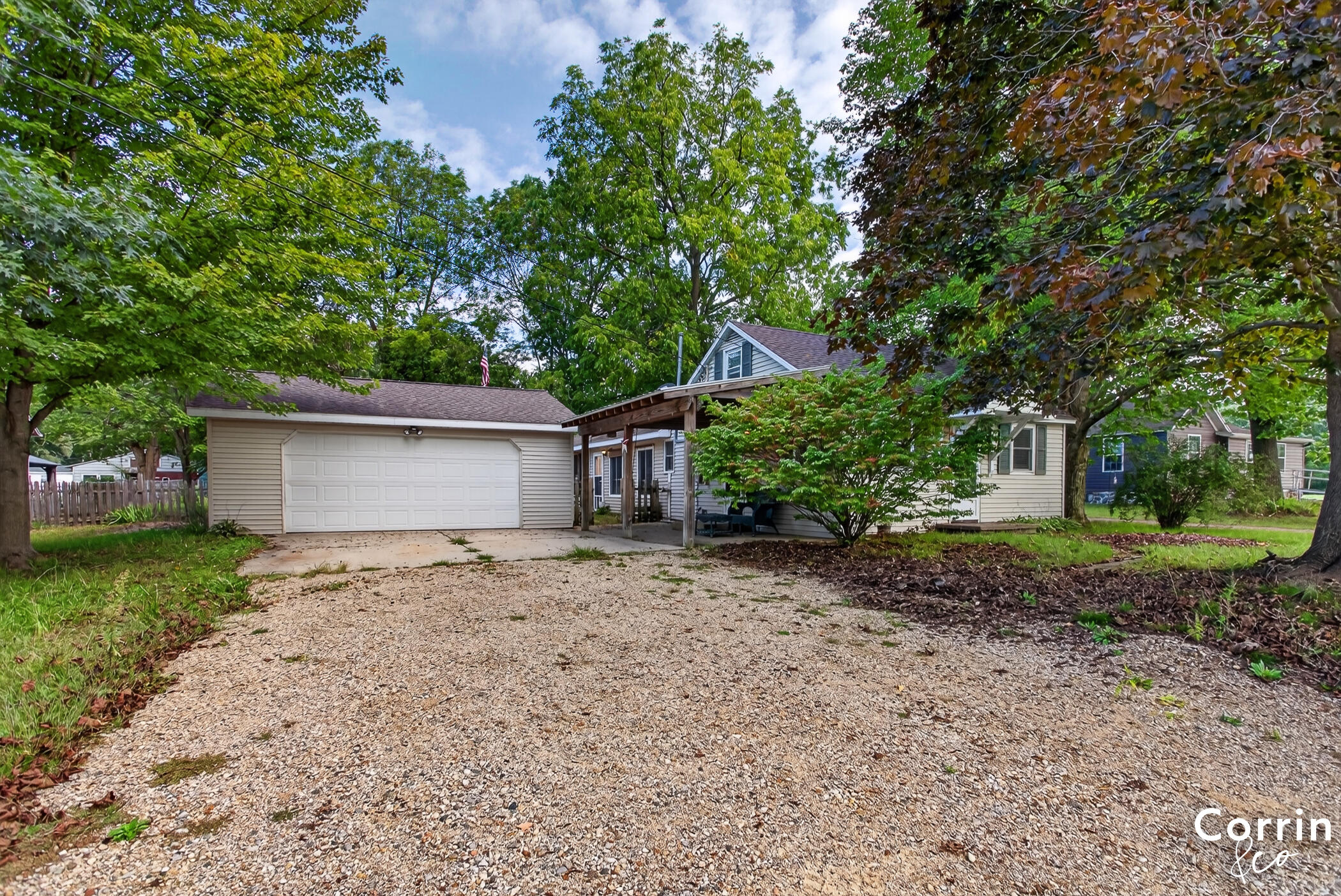 104 Tamarack Street Allegan MI 49010