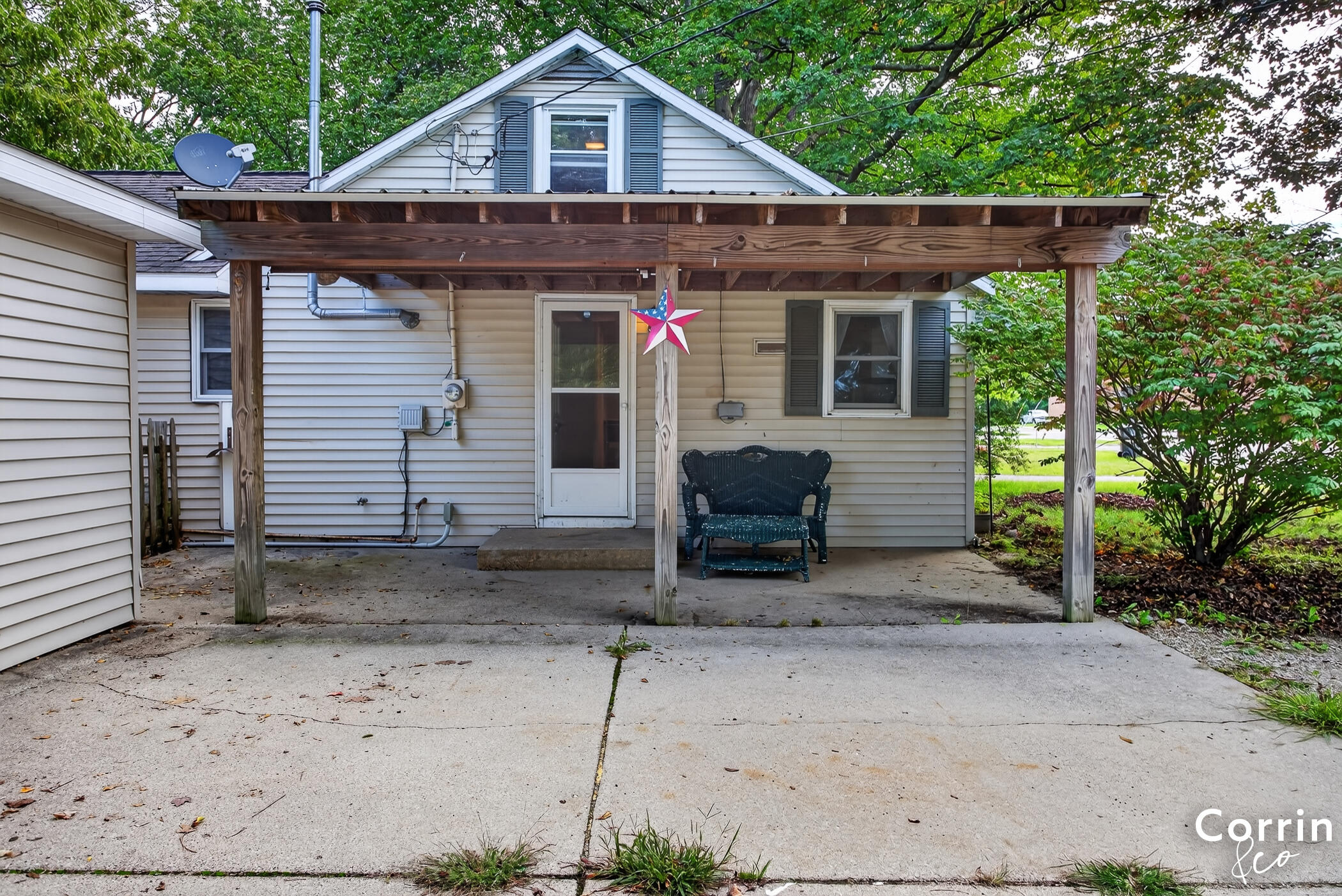 104 Tamarack Street Allegan MI 49010