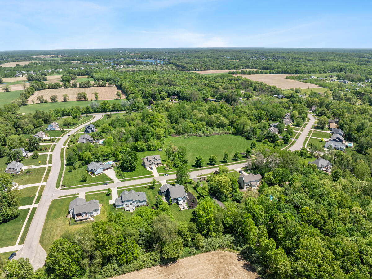 9579 Arrowcrest Drive NE Rockford MI 49341