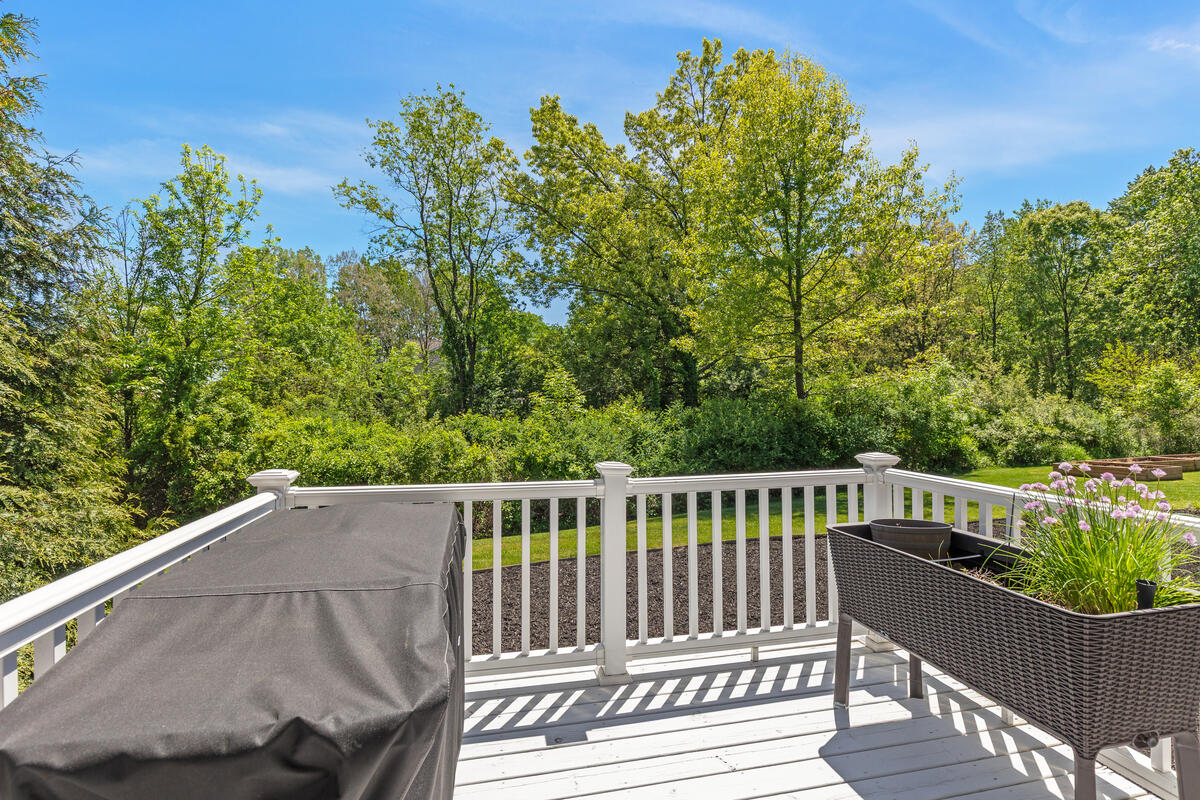 9579 Arrowcrest Drive NE Rockford MI 49341