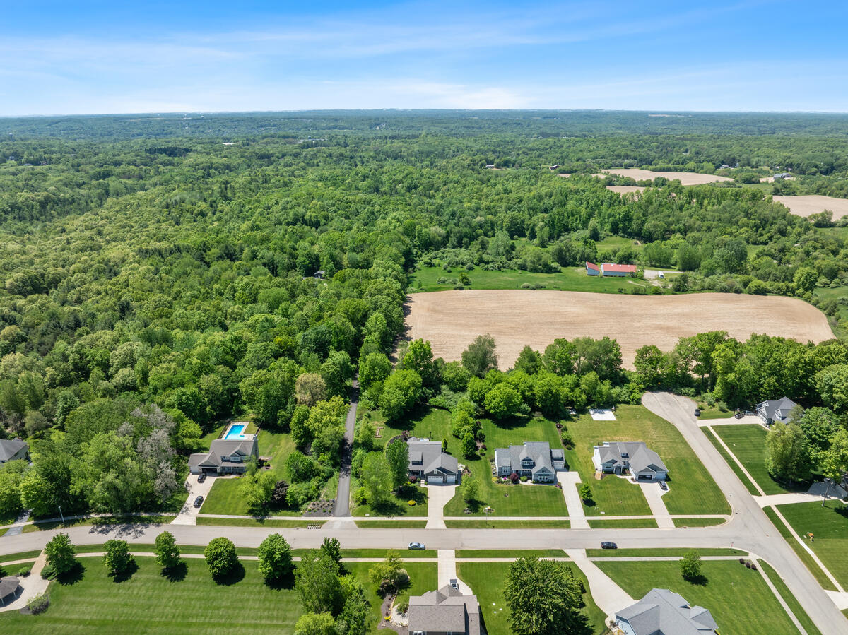 9579 Arrowcrest Drive NE Rockford MI 49341