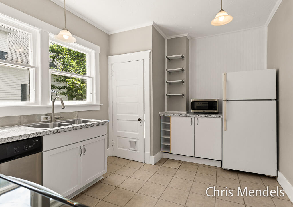 1013 Pennoyer Avenue Grand Haven MI 49417