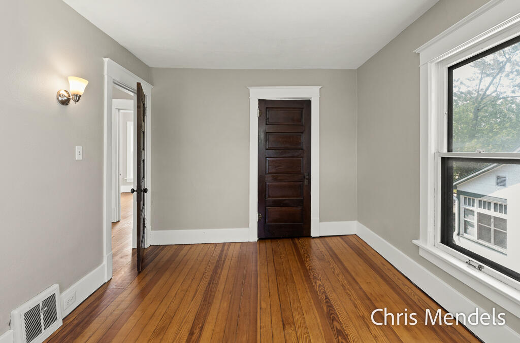 1013 Pennoyer Avenue Grand Haven MI 49417