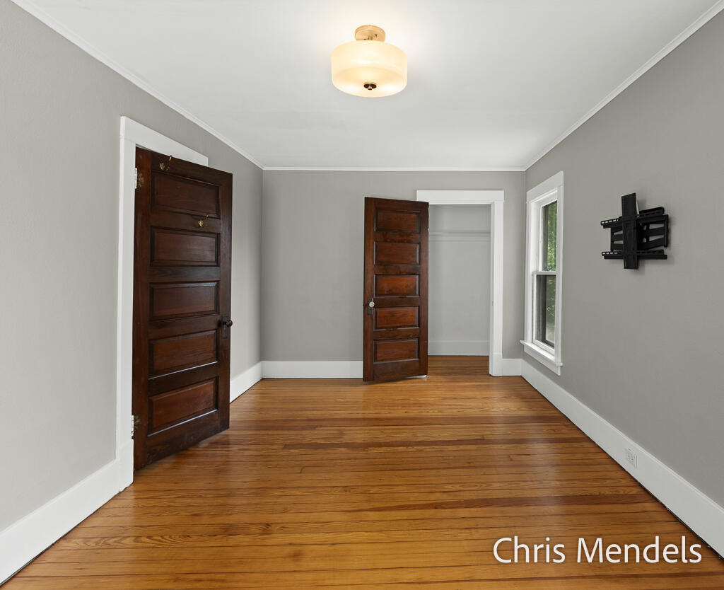 1013 Pennoyer Avenue Grand Haven MI 49417