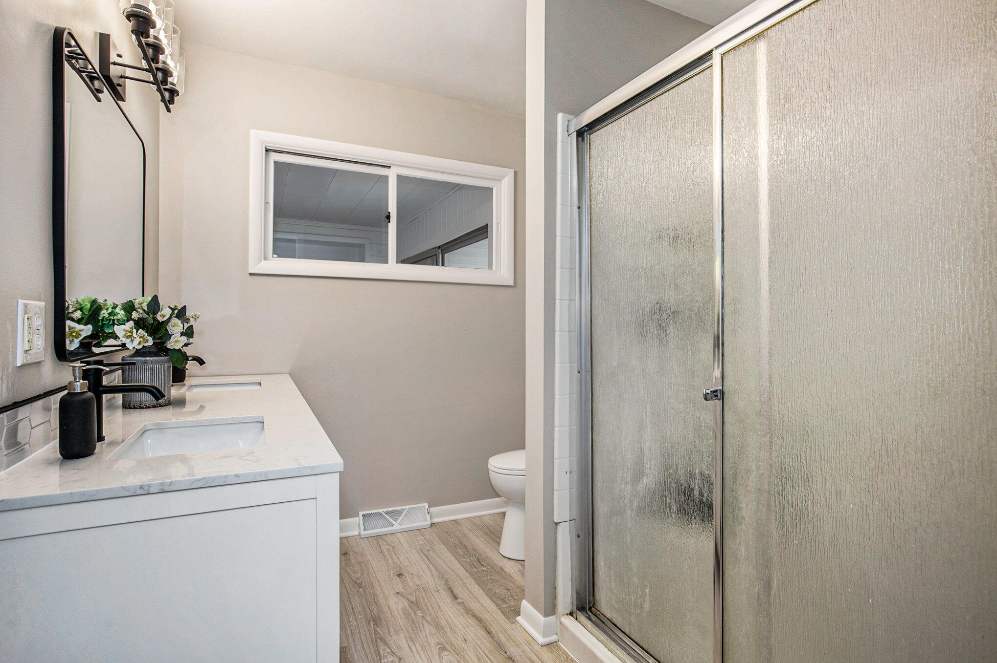 3935 Grape Avenue NE Grand Rapids MI 49525